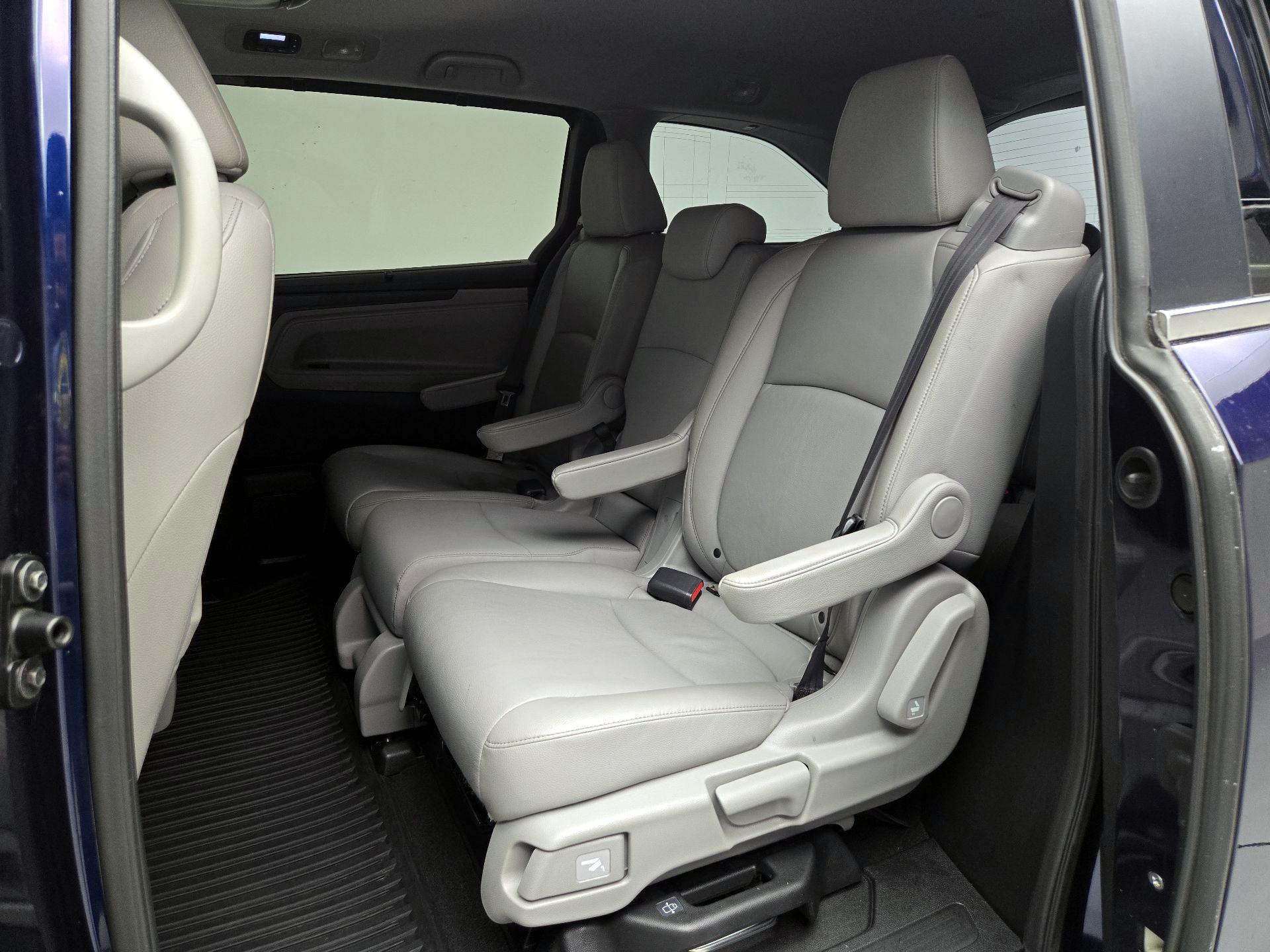Thumbnail: 2019 Honda Odyssey - 20