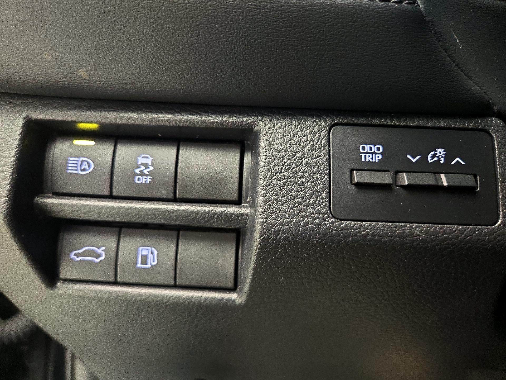 Thumbnail: 2019 Toyota Avalon - 13