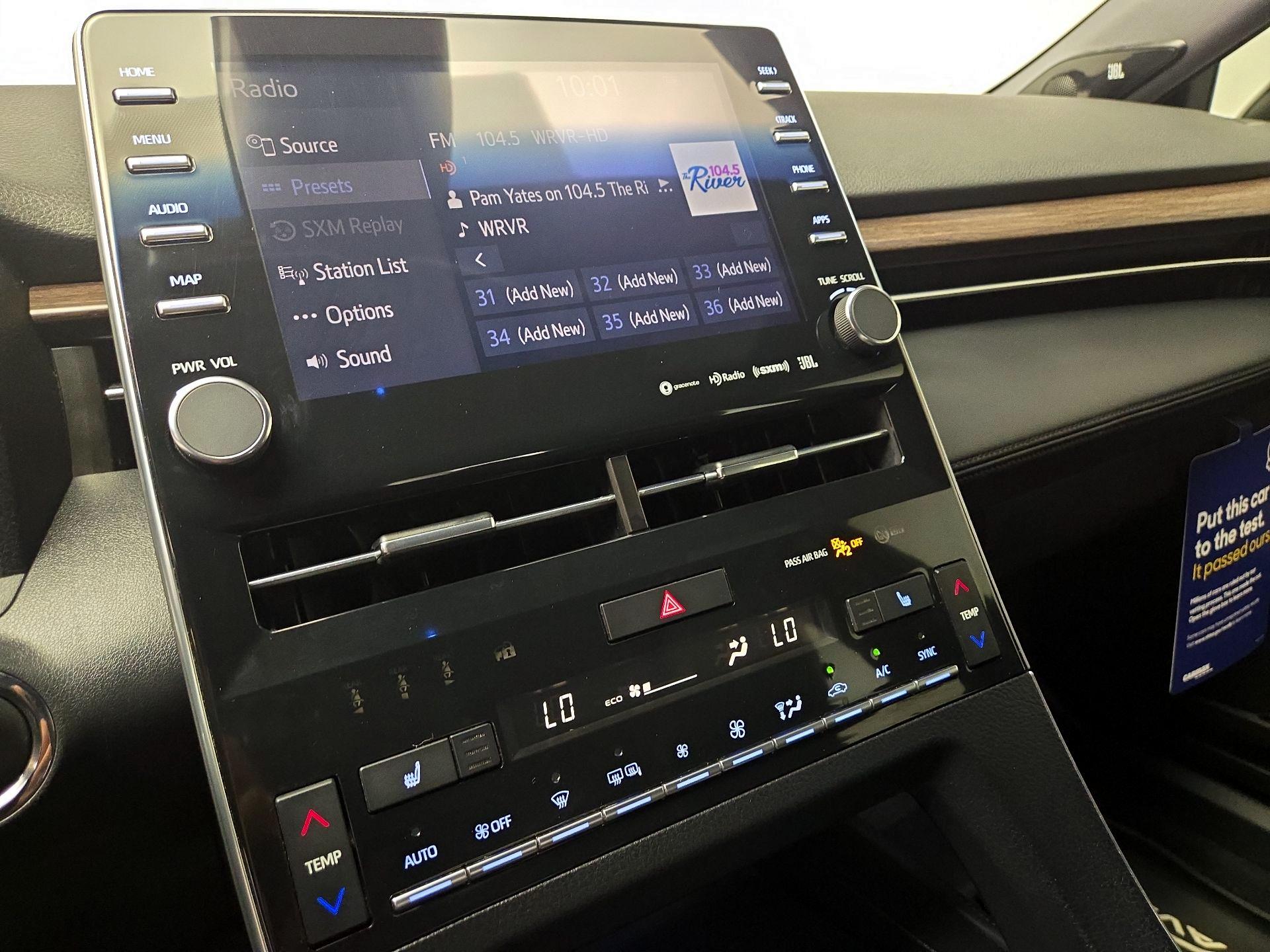 Thumbnail: 2019 Toyota Avalon - 15