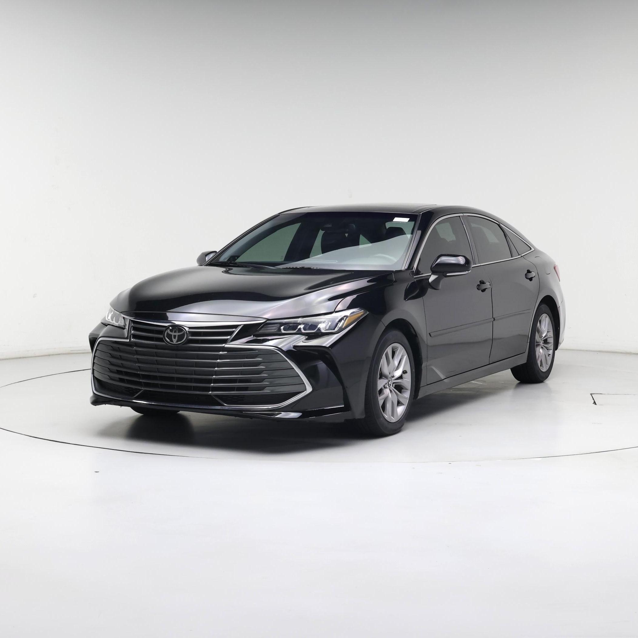 Thumbnail: 2019 Toyota Avalon - 4