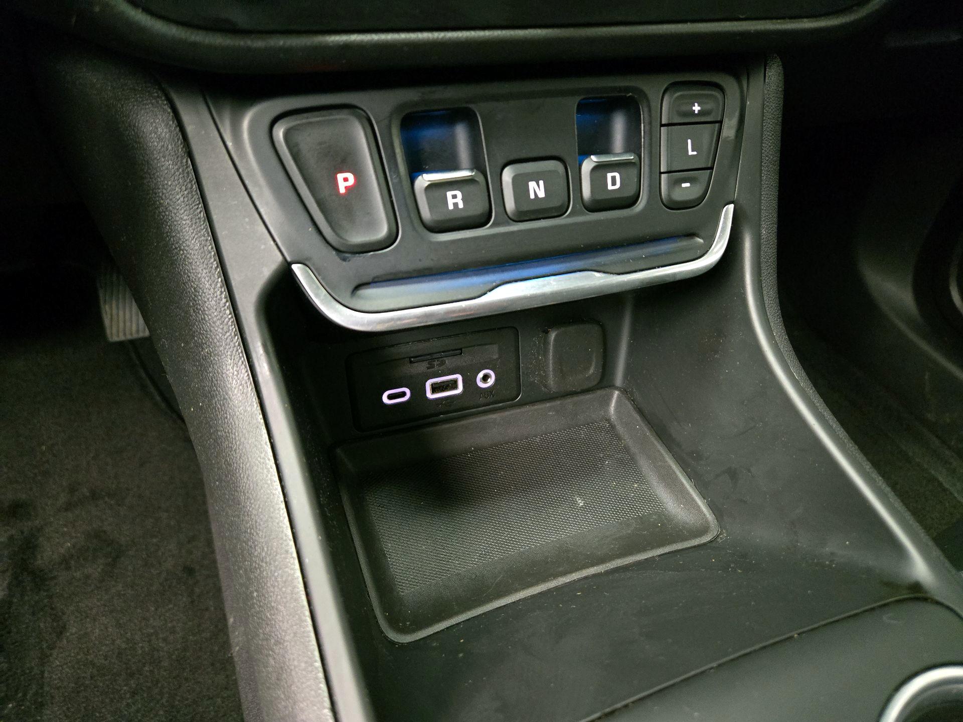 Thumbnail: 2020 GMC Terrain - 19