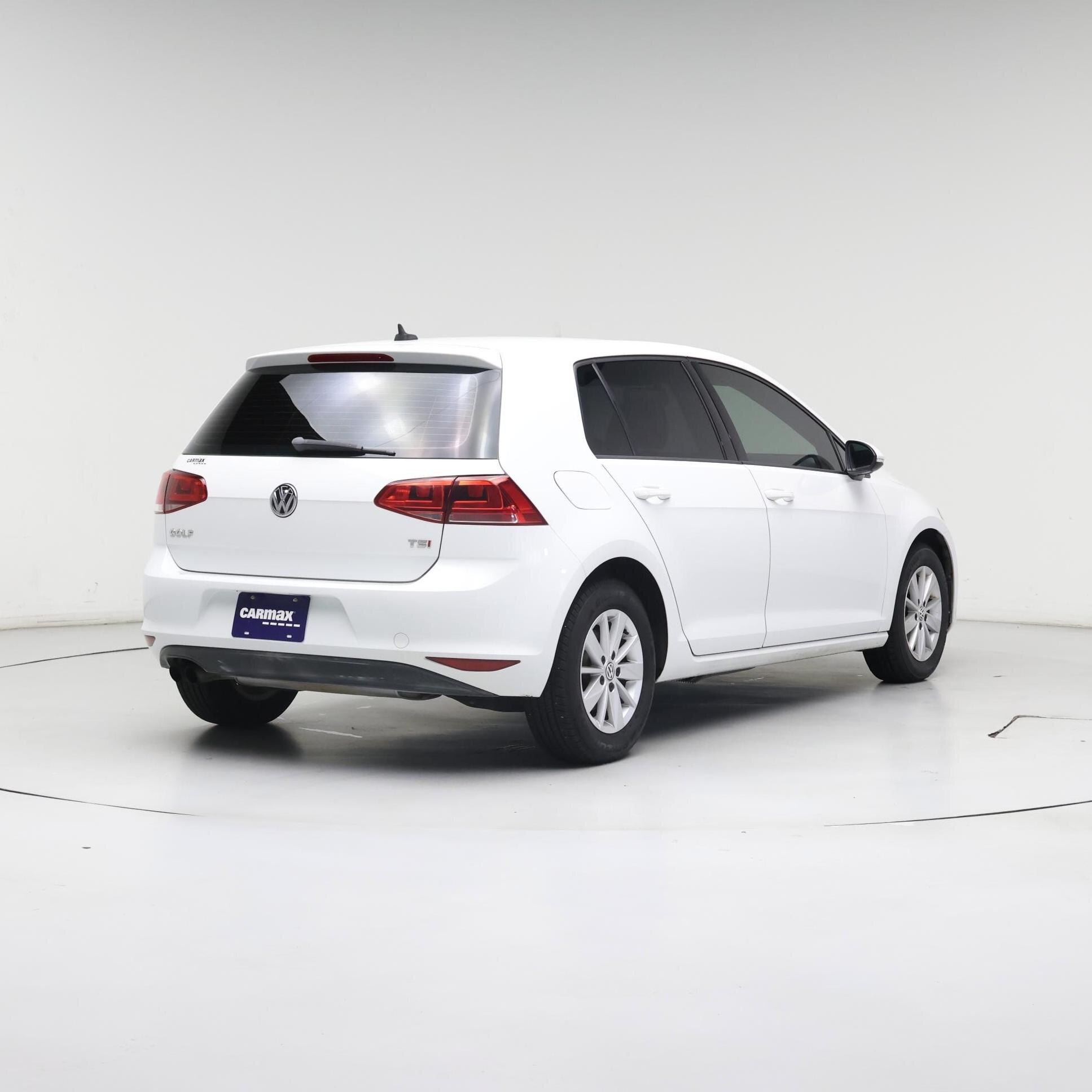 Thumbnail: 2015 Volkswagen Golf - 8