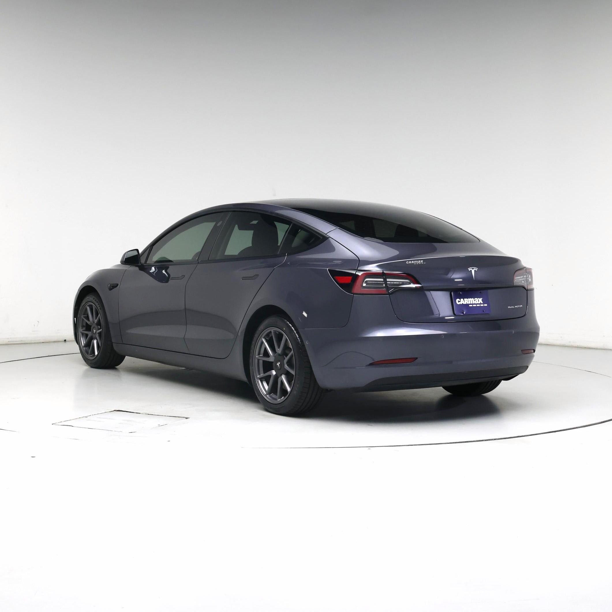 Thumbnail: 2022 Tesla Model 3 - 2