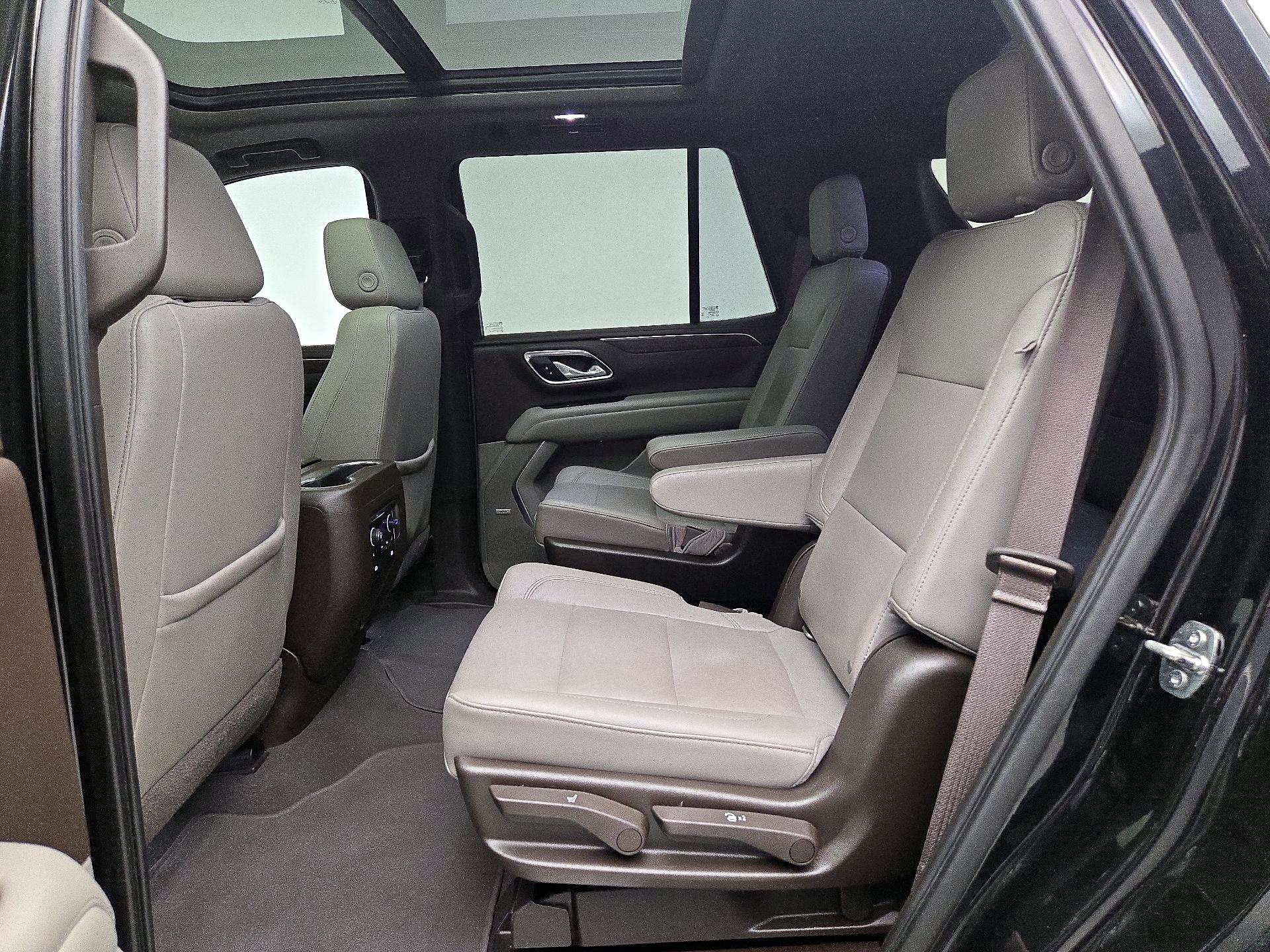 Thumbnail: 2021 Chevrolet Tahoe - 20