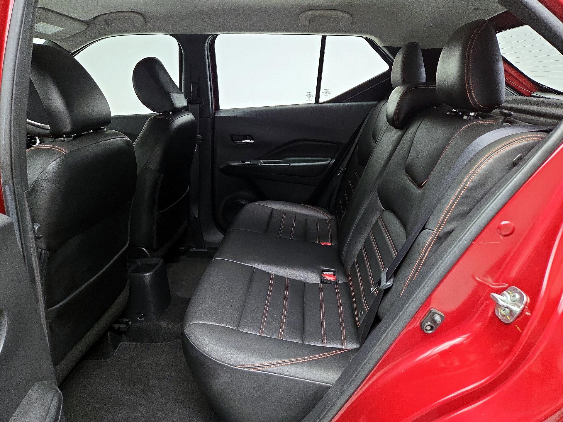 Thumbnail: 2018 Nissan Kicks - 19