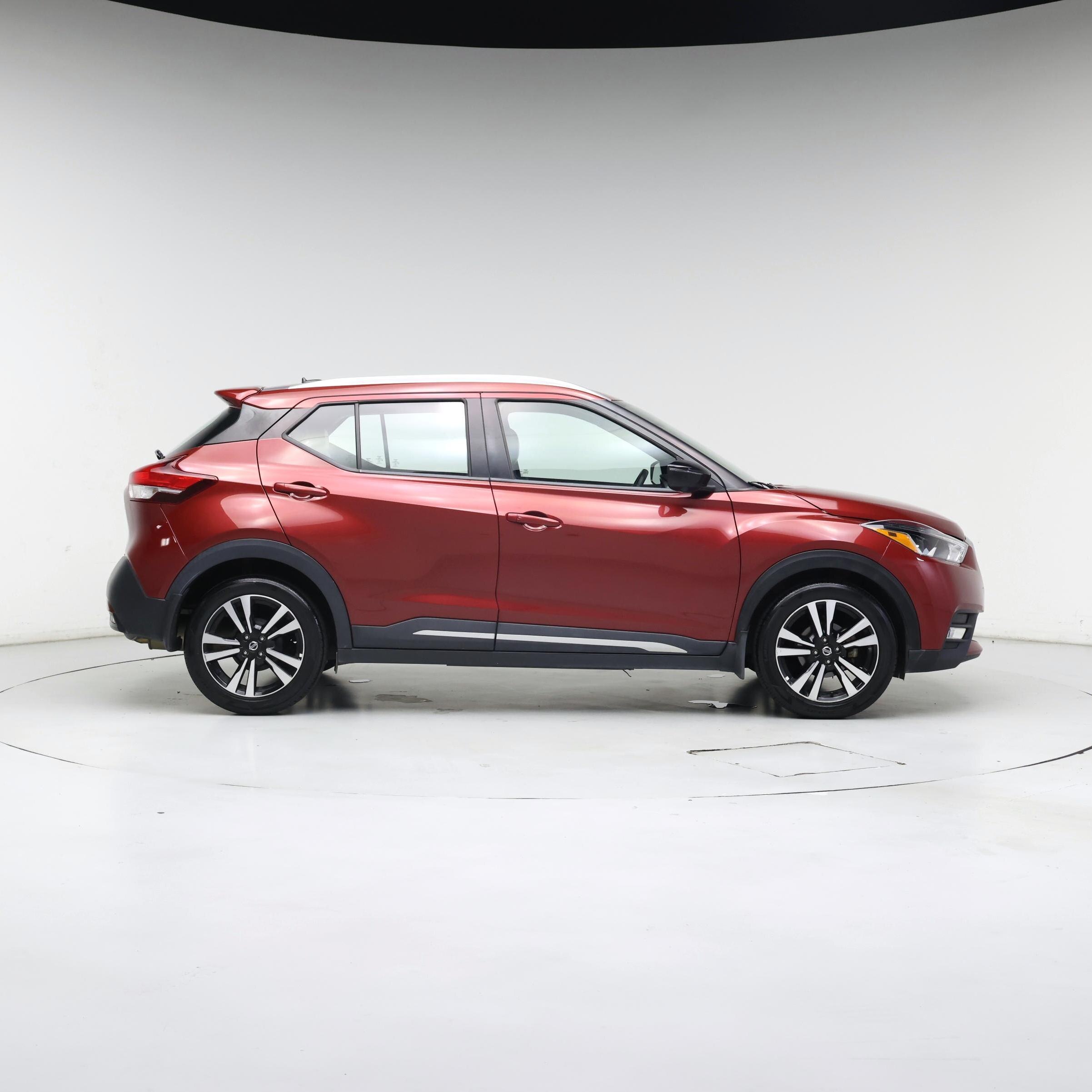 Thumbnail: 2018 Nissan Kicks - 7