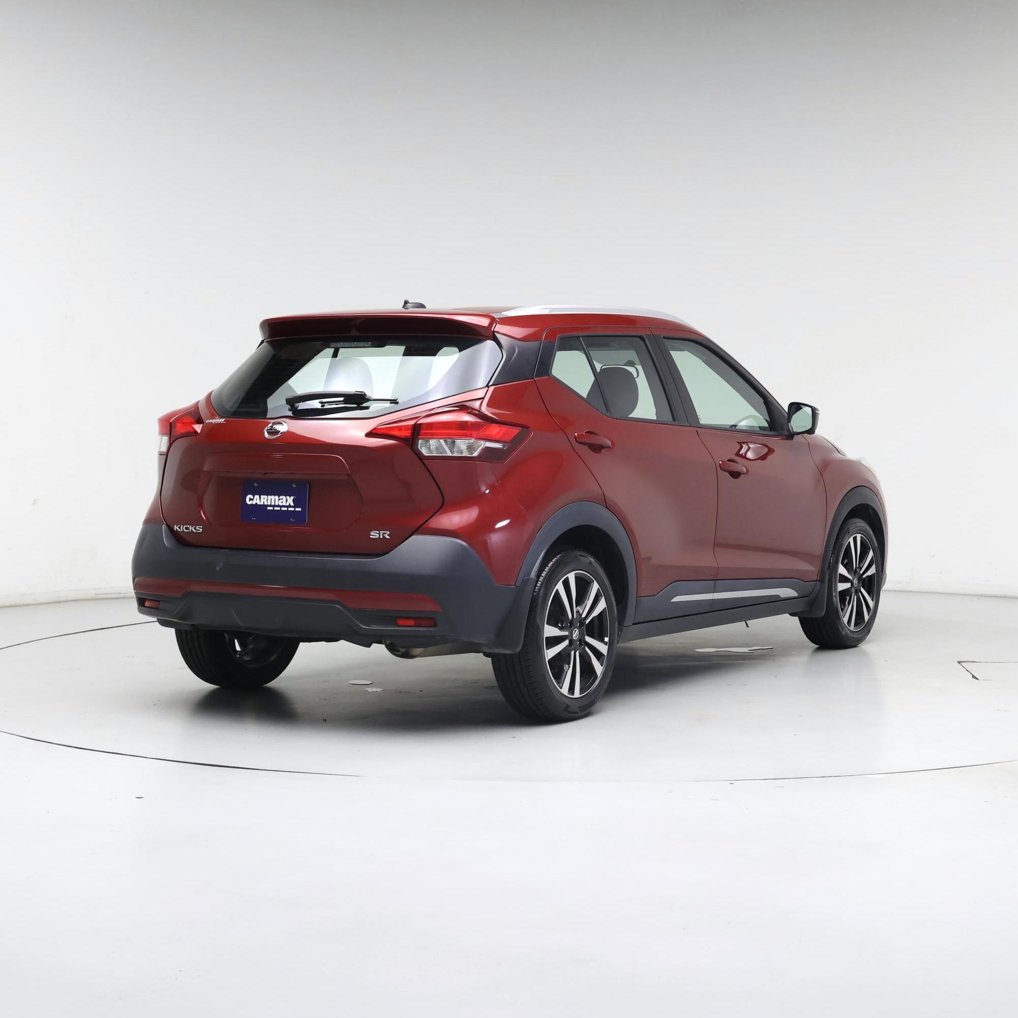 Thumbnail: 2018 Nissan Kicks - 8