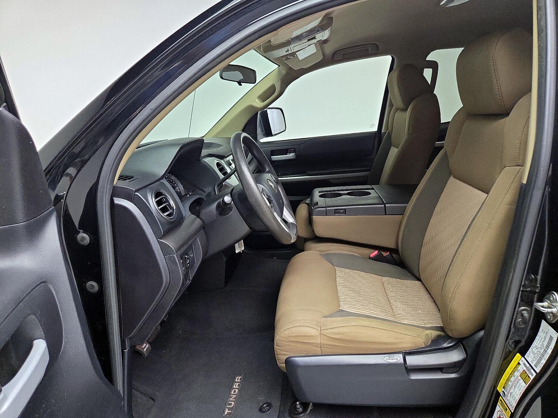 Thumbnail: 2015 Toyota Tundra - 11