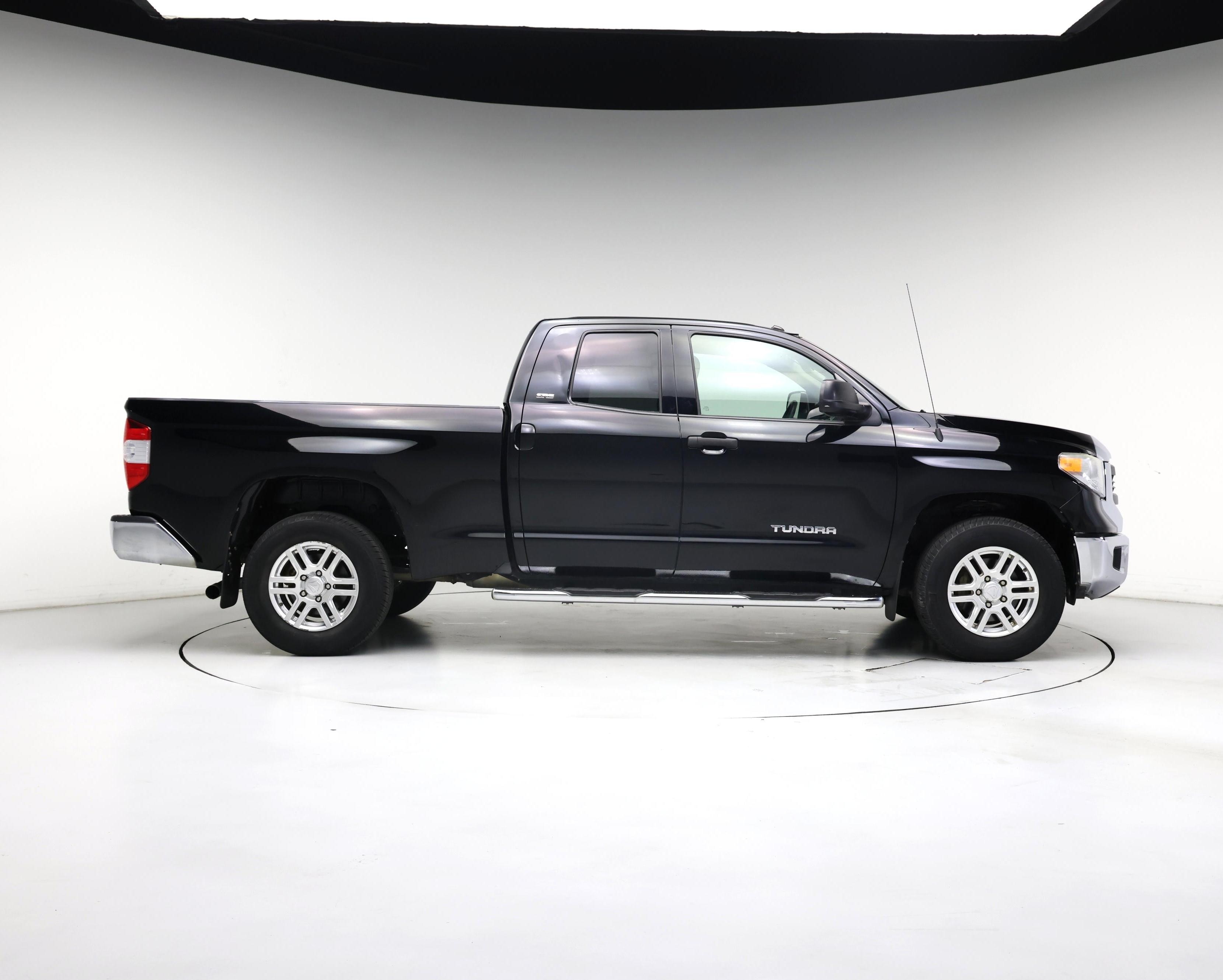 Thumbnail: 2015 Toyota Tundra - 7