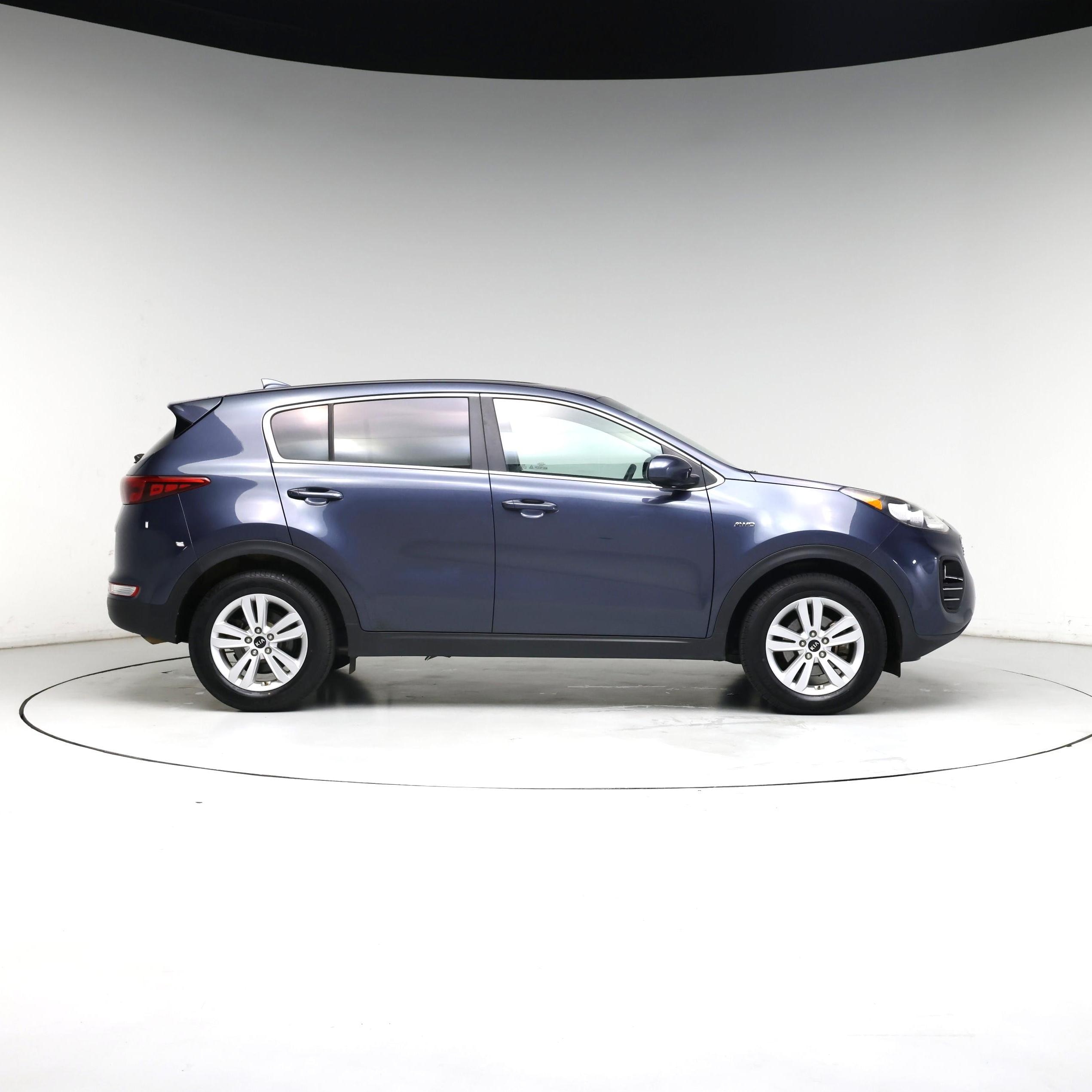 Thumbnail: 2017 Kia Sportage - 7