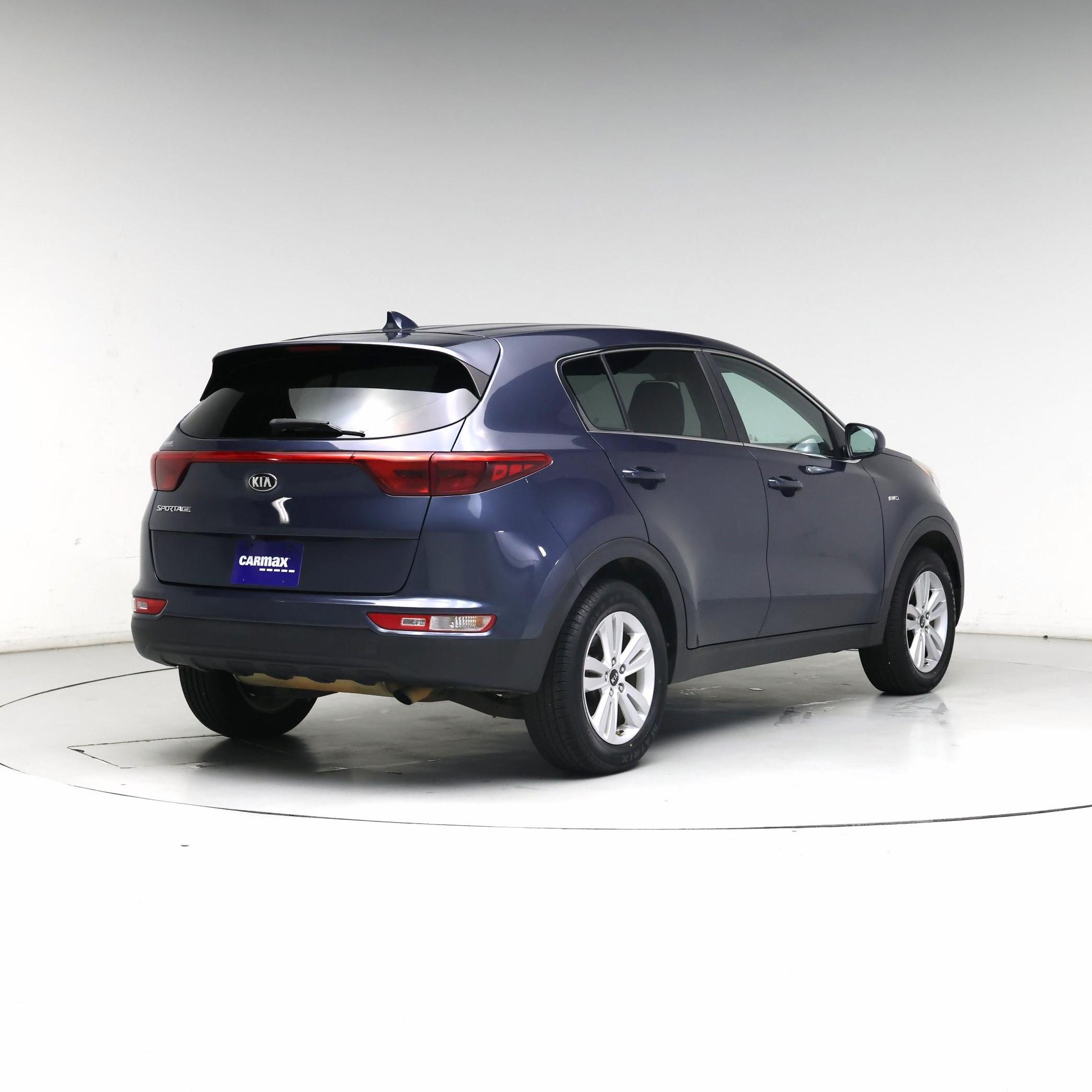 Thumbnail: 2017 Kia Sportage - 8