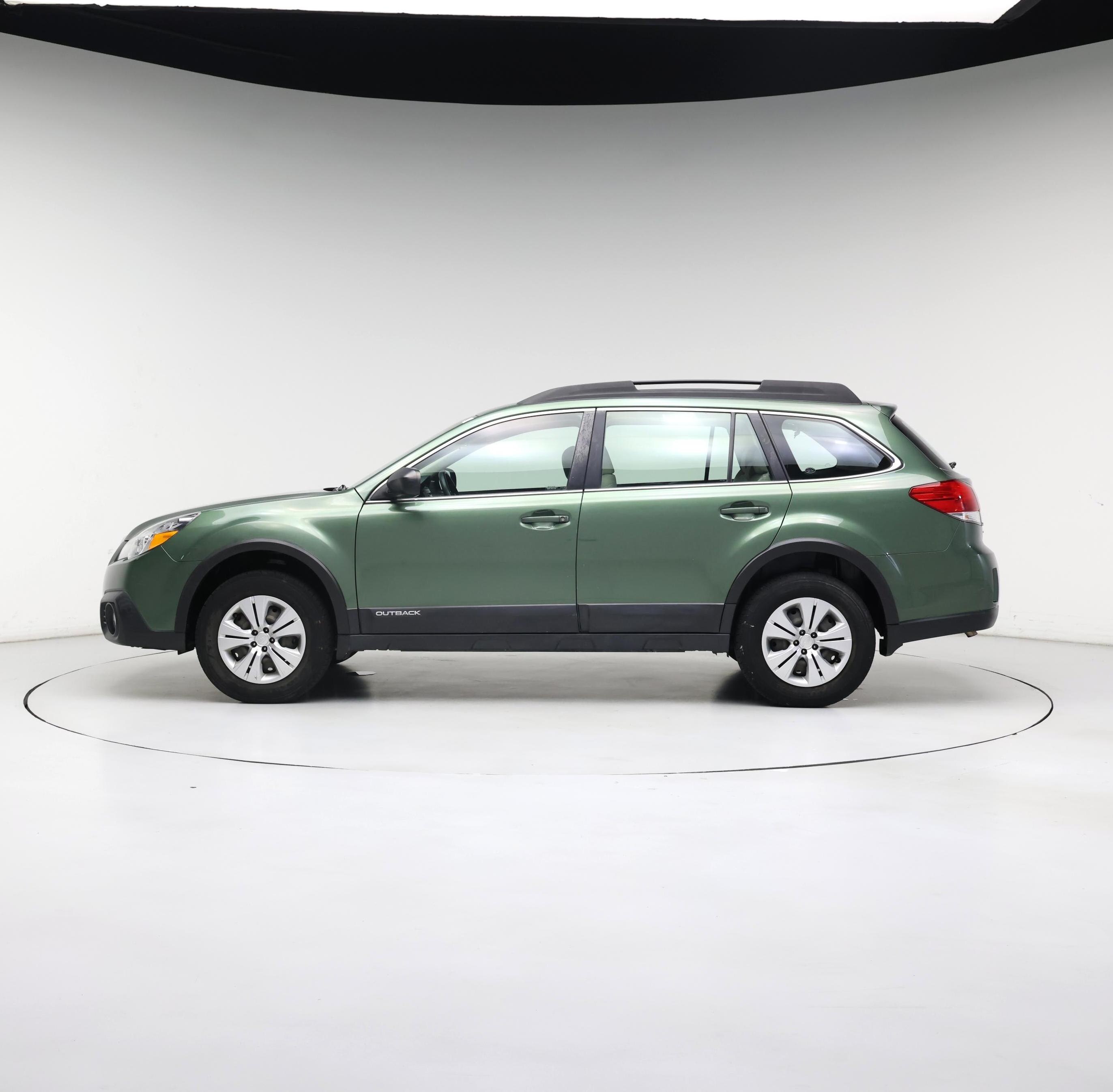 Thumbnail: 2014 Subaru Outback - 3