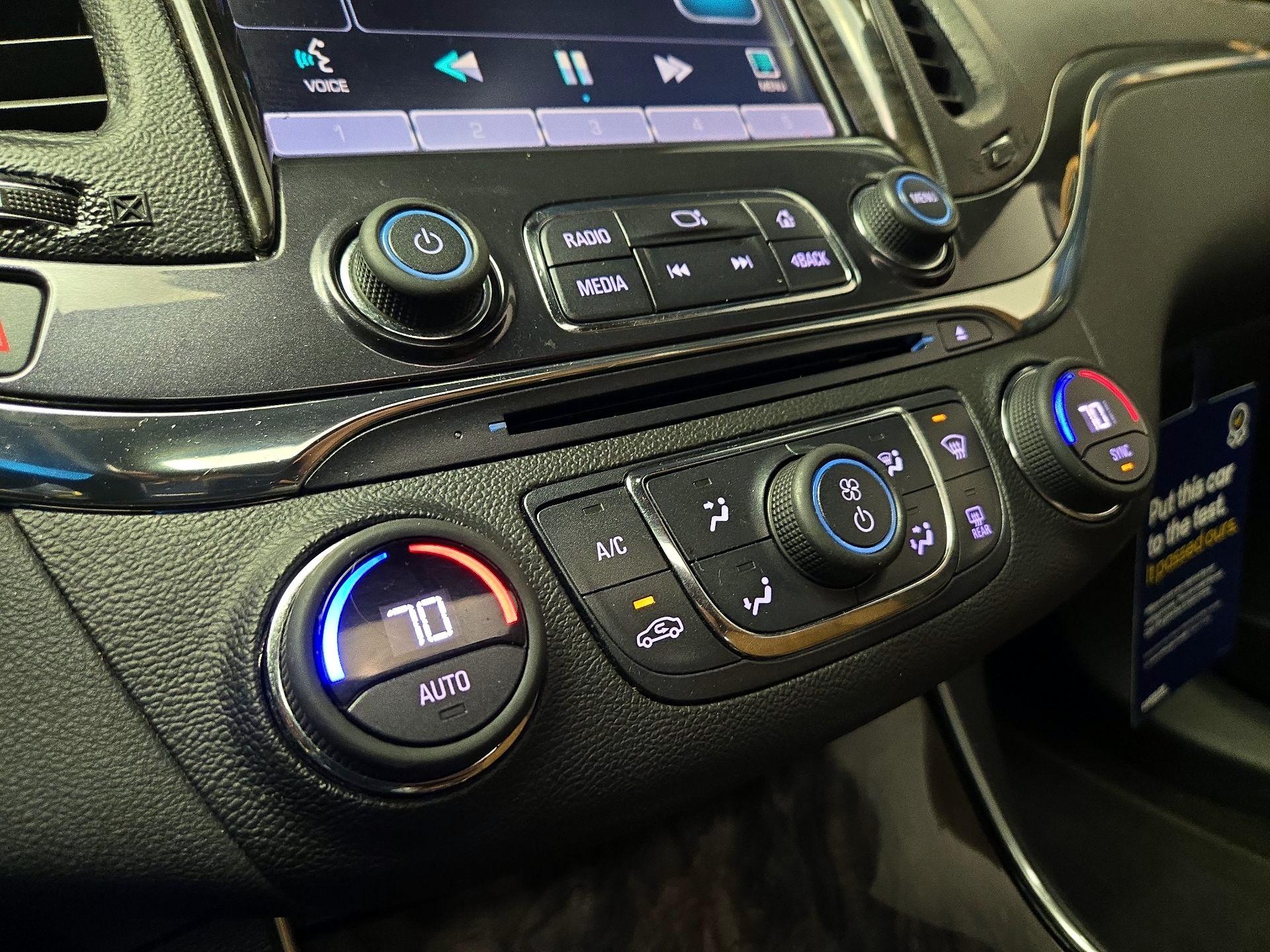 Thumbnail: 2015 Chevrolet Impala - 16