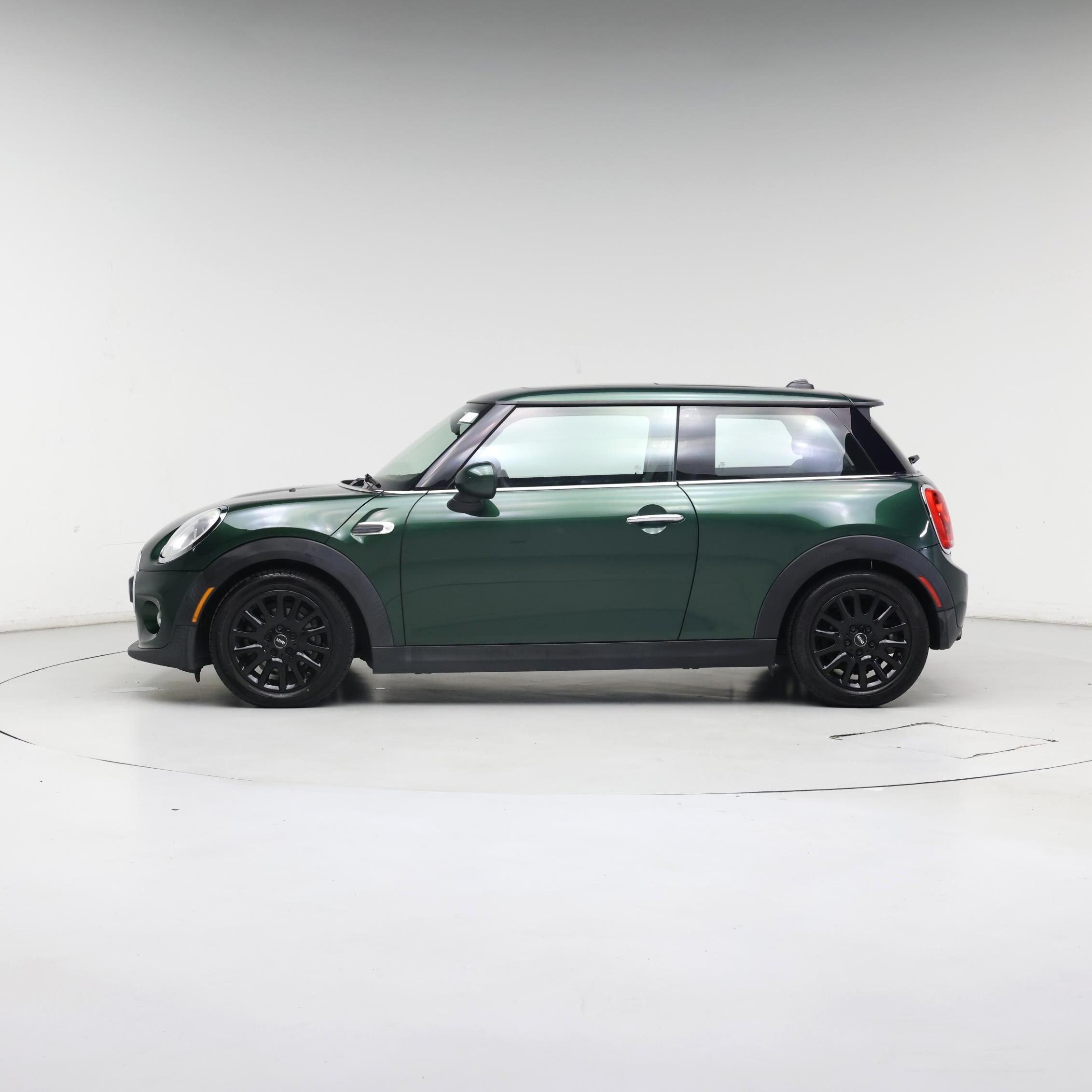 Thumbnail: 2014 MINI Cooper Hardtop - 3