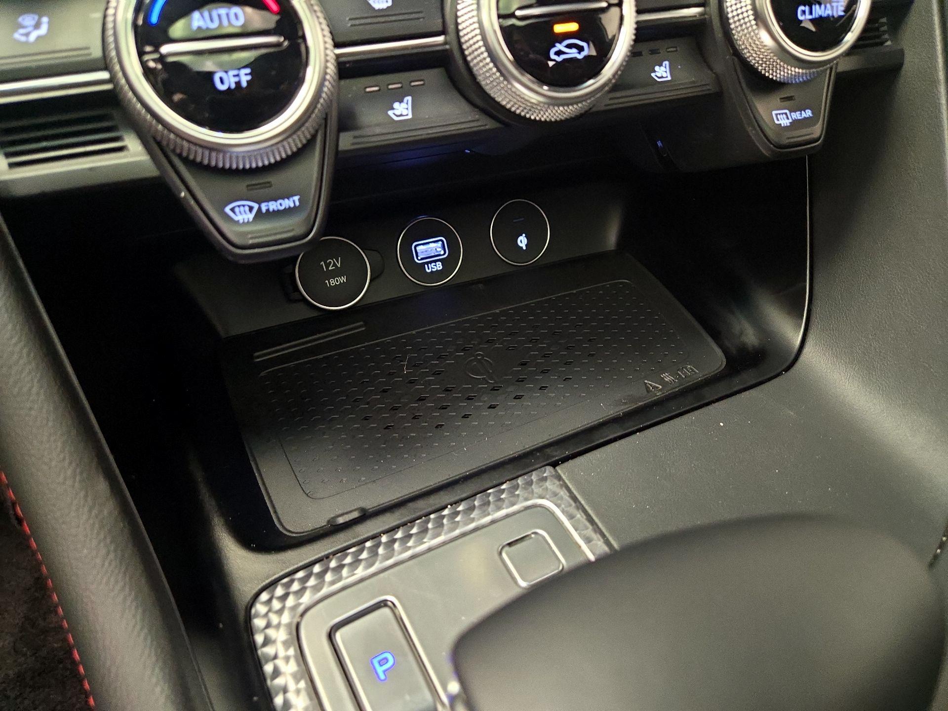 Thumbnail: 2023 Genesis G70 - 19