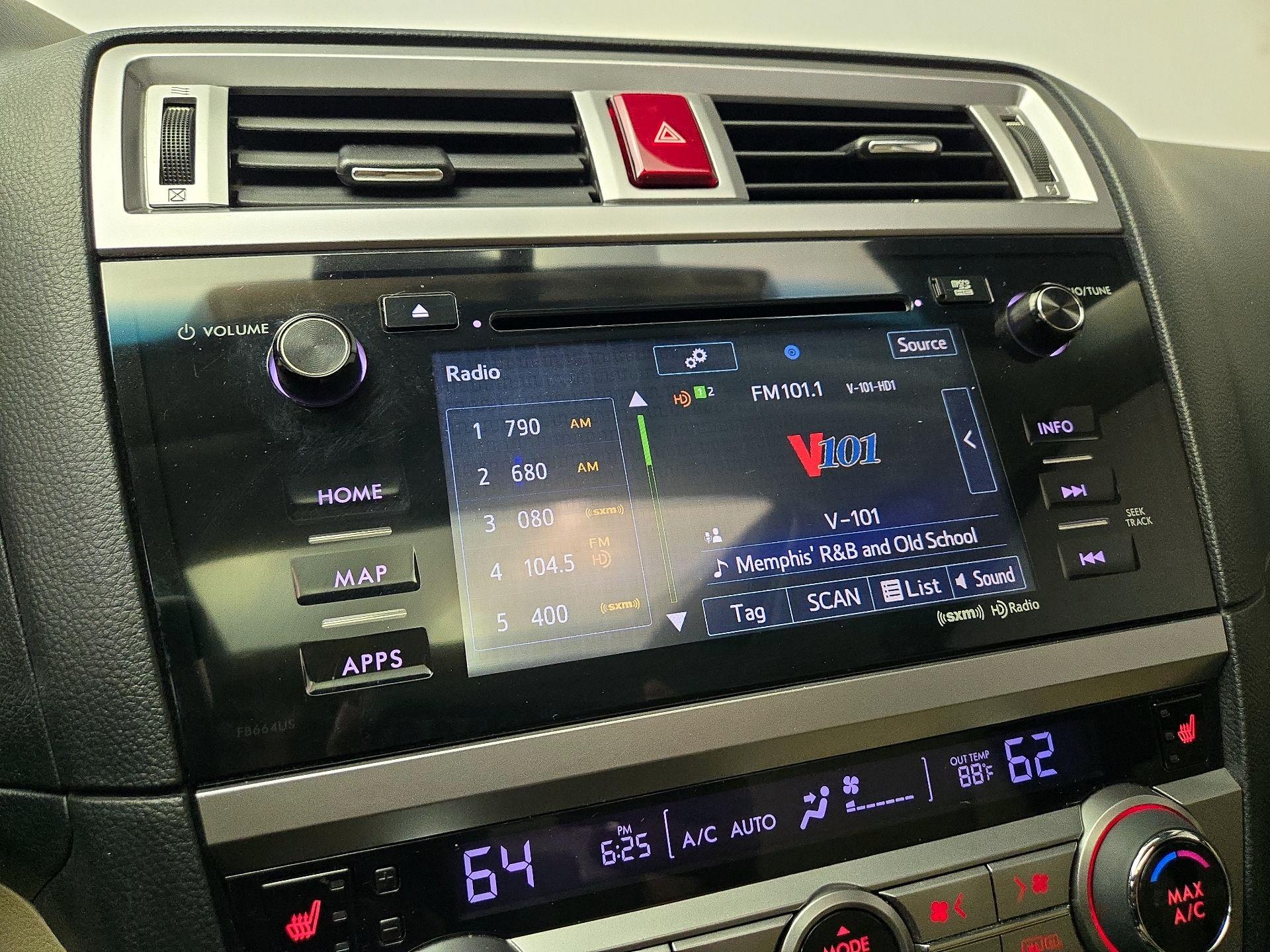 Thumbnail: 2015 Subaru Outback - 16