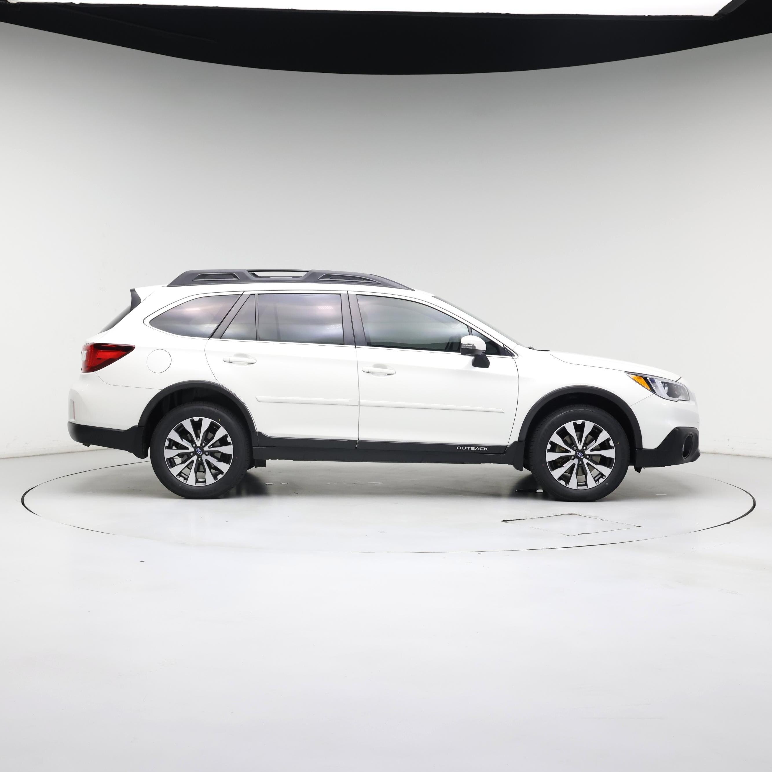 Thumbnail: 2015 Subaru Outback - 7