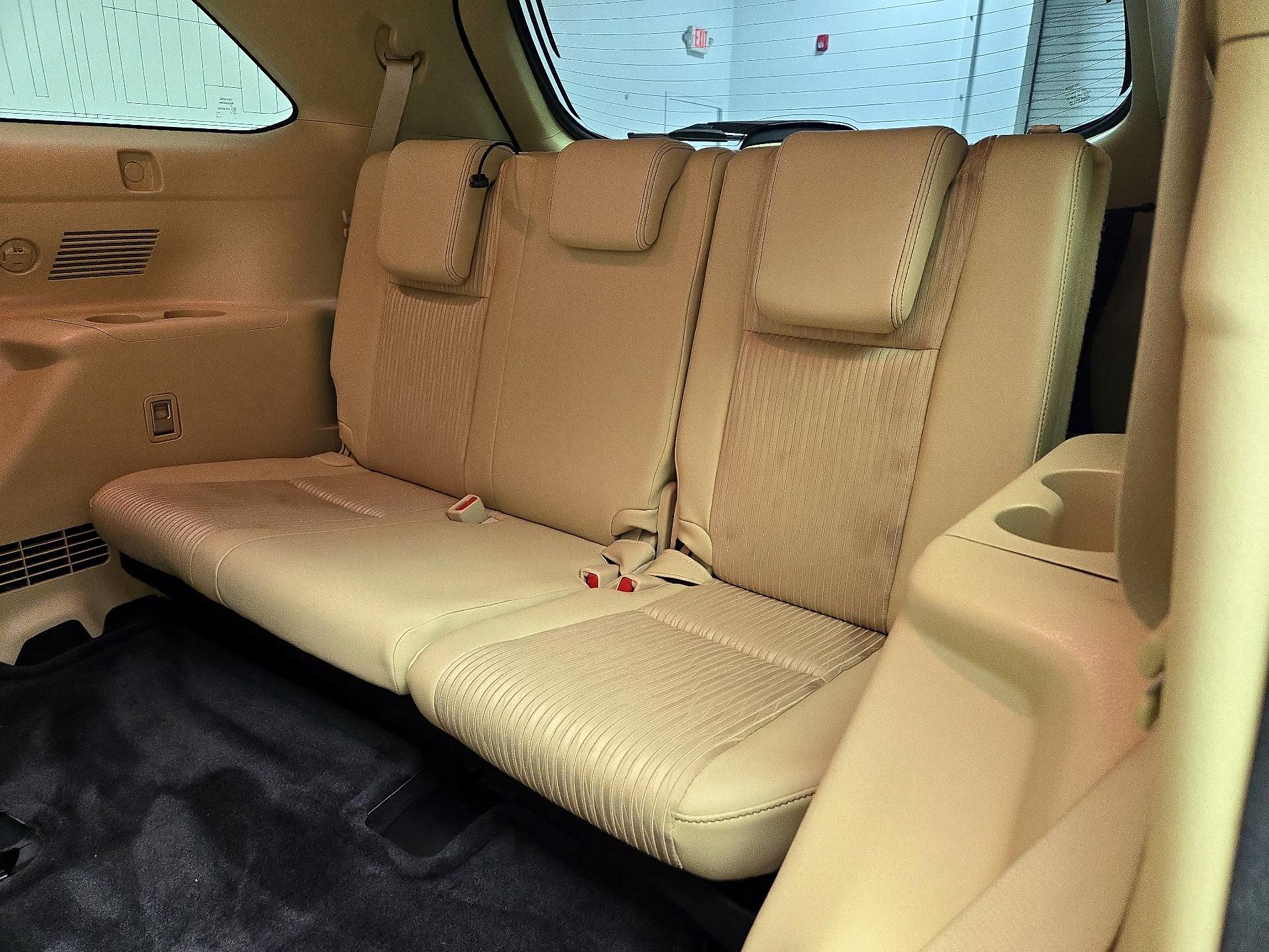 Thumbnail: 2014 Toyota Highlander - 20
