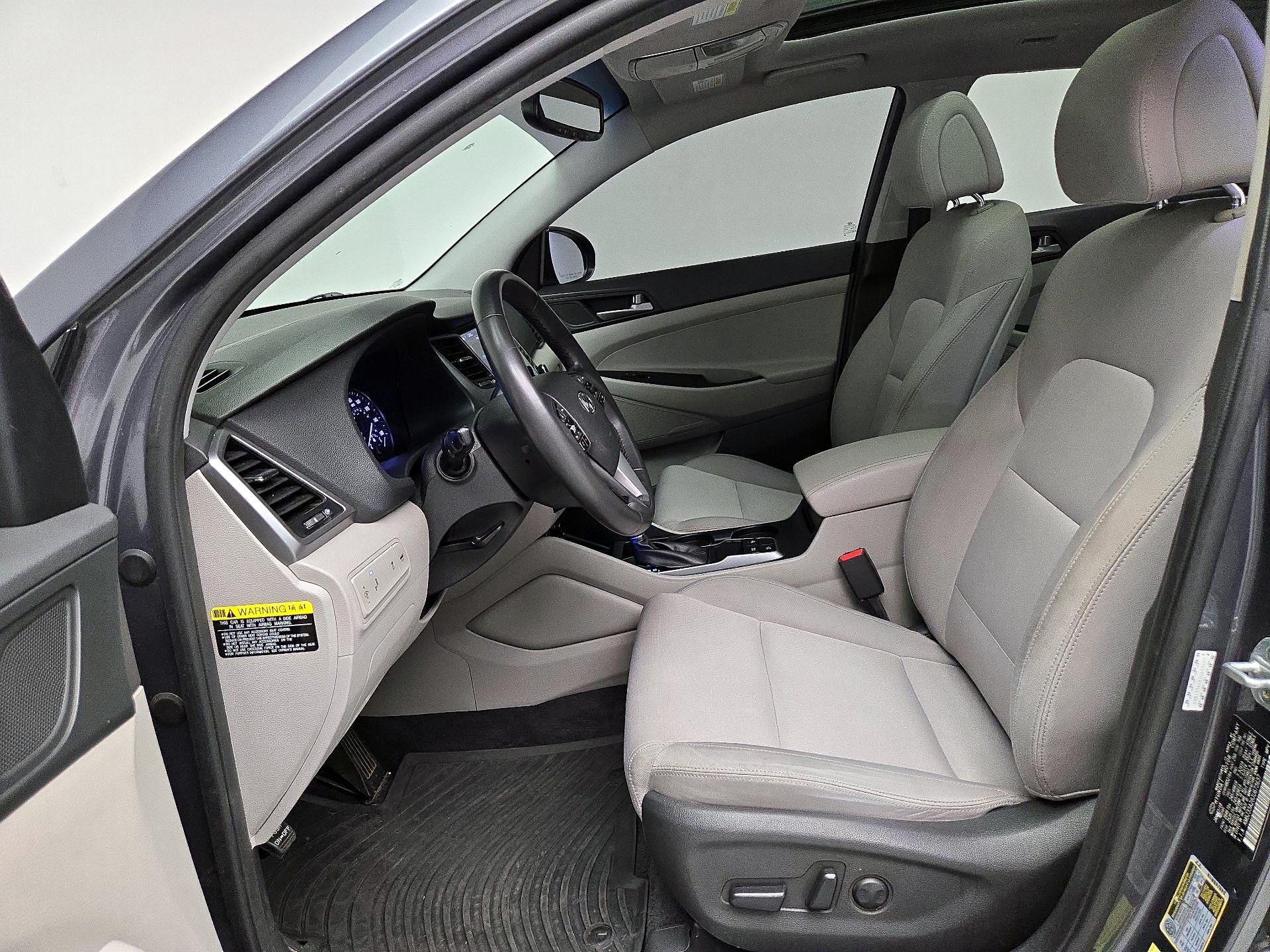 Thumbnail: 2018 Hyundai Tucson - 11