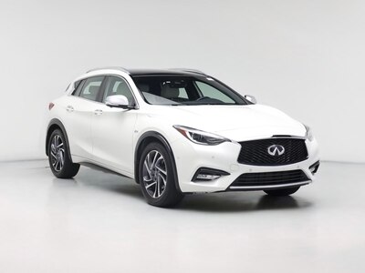 White 2018 Infiniti QX30 Premium