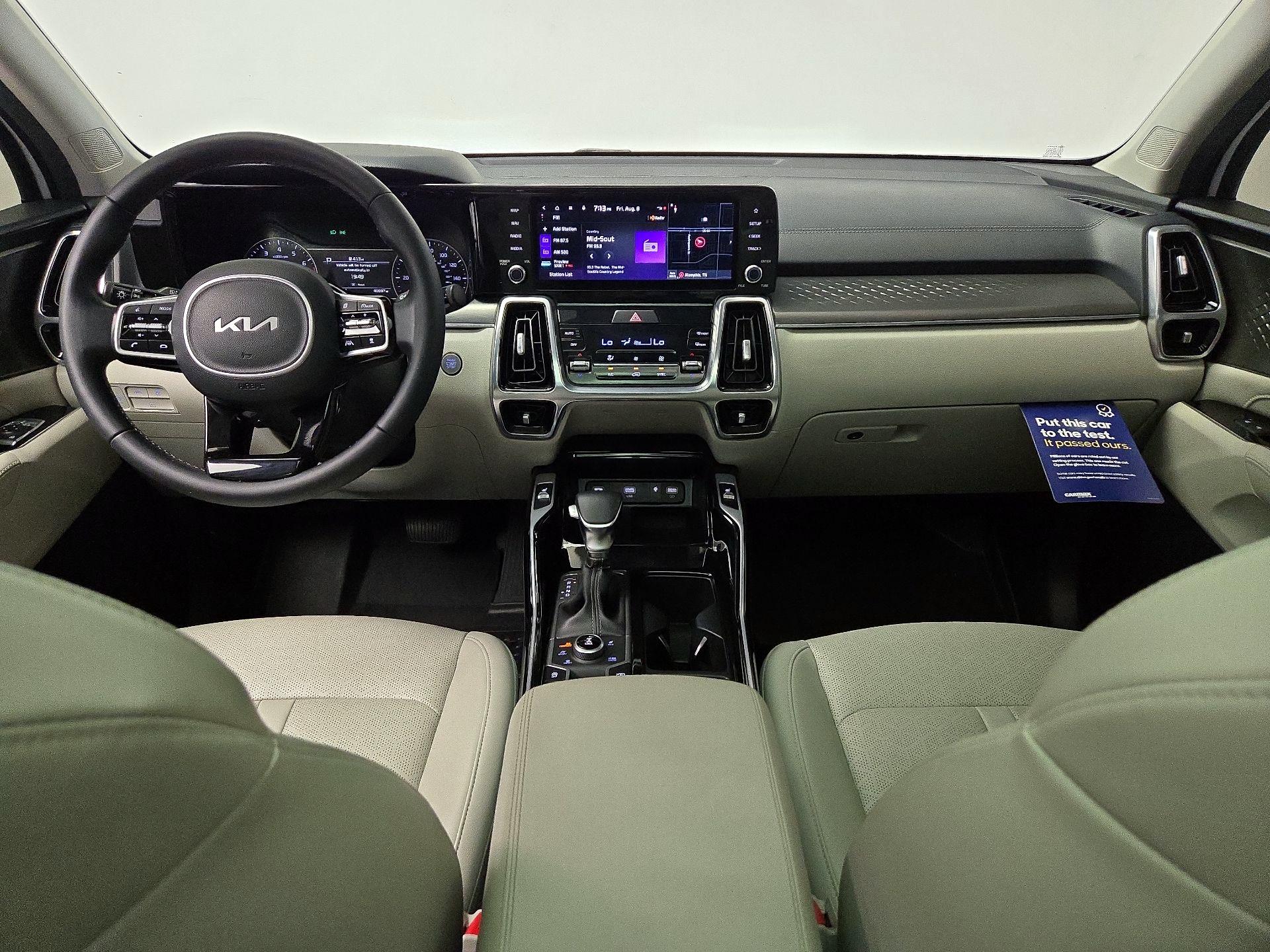 Thumbnail: 2022 Kia Sorento - 9