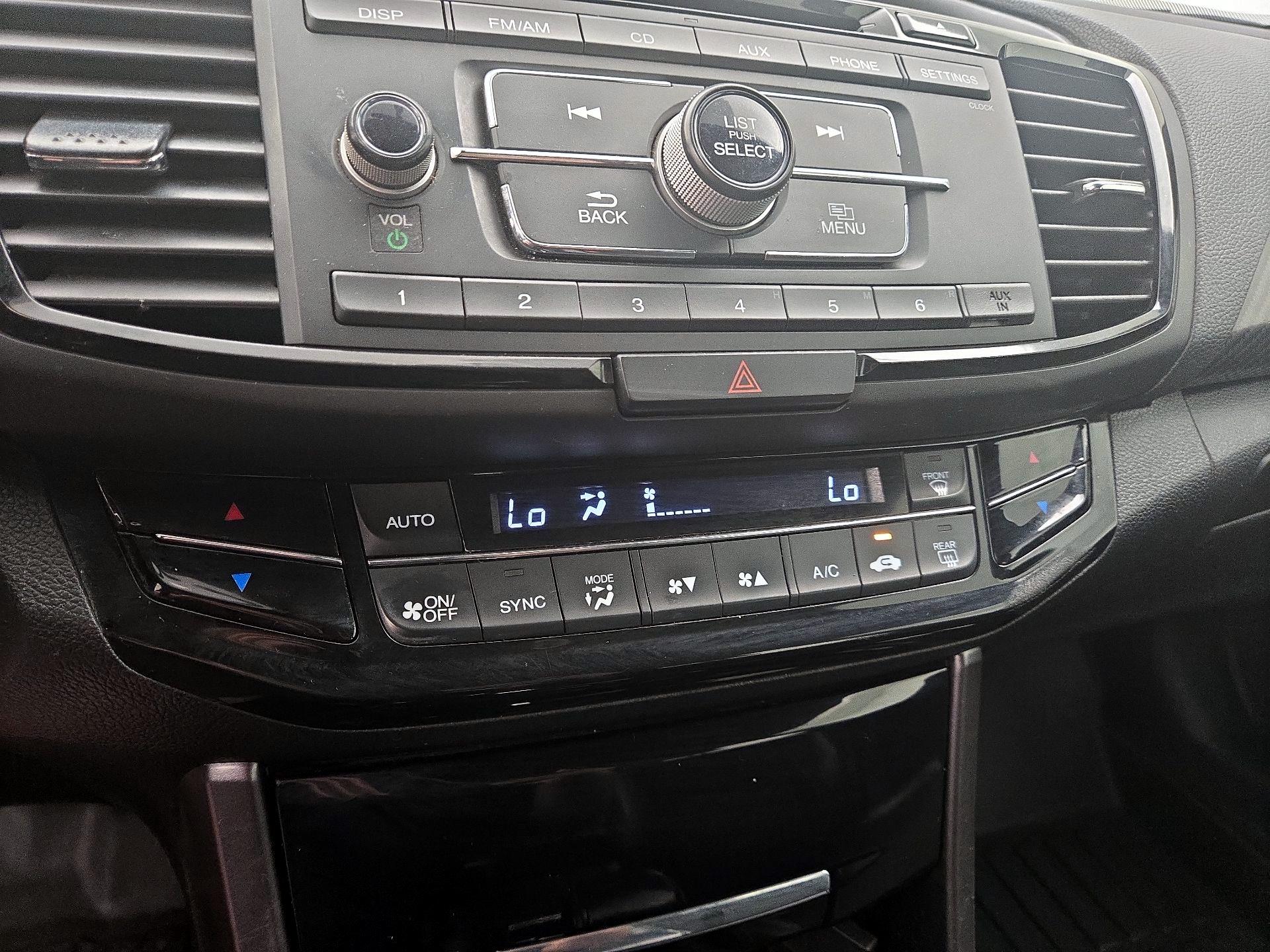 Thumbnail: 2016 Honda Accord - 16
