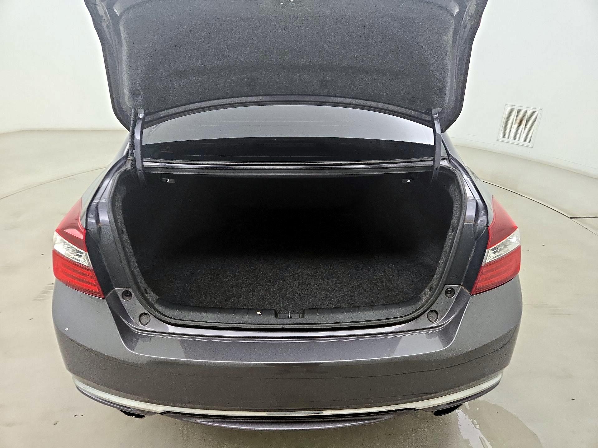 Thumbnail: 2016 Honda Accord - 20