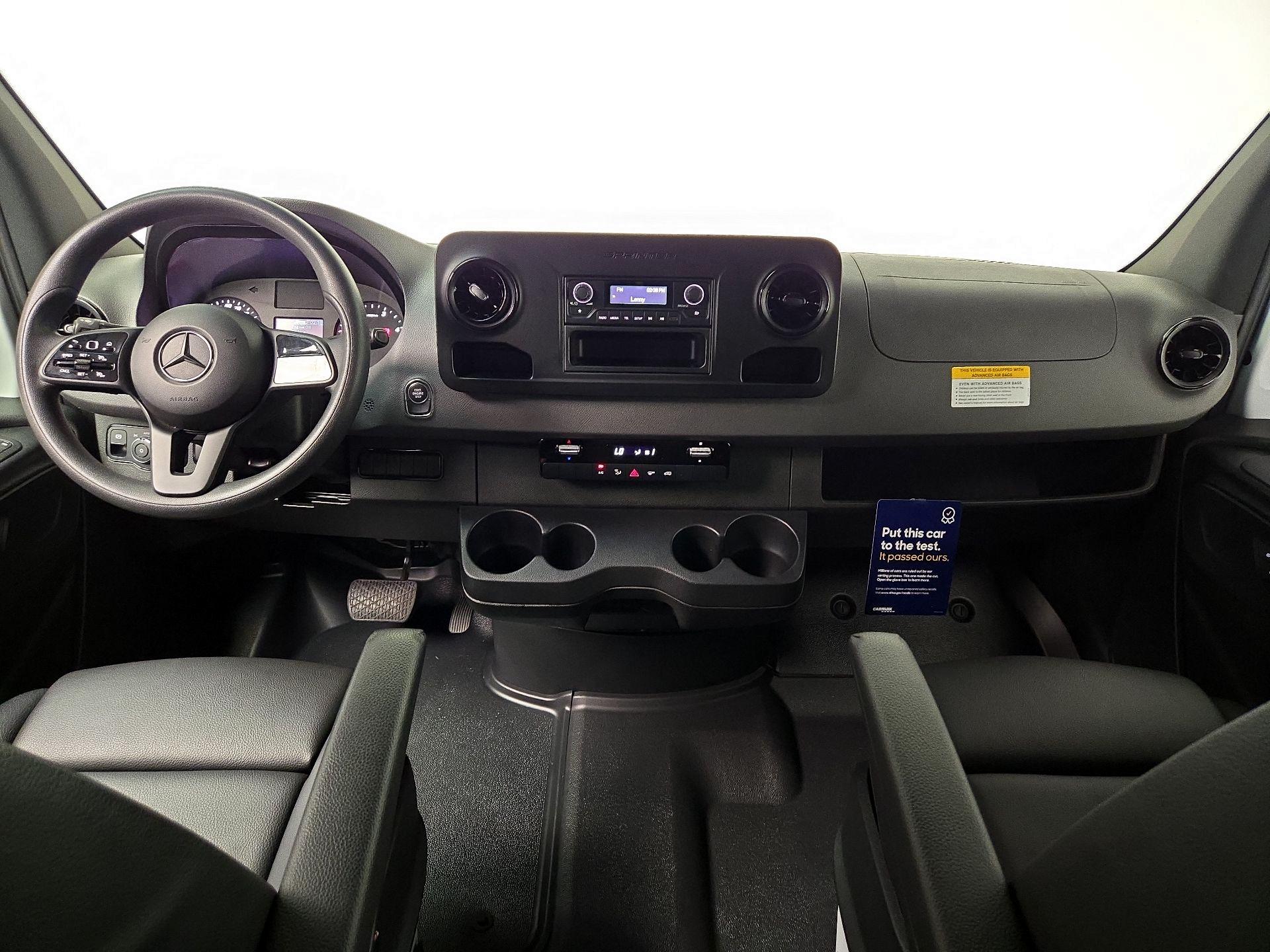Thumbnail: 2023 Mercedes-Benz Sprinter - 9