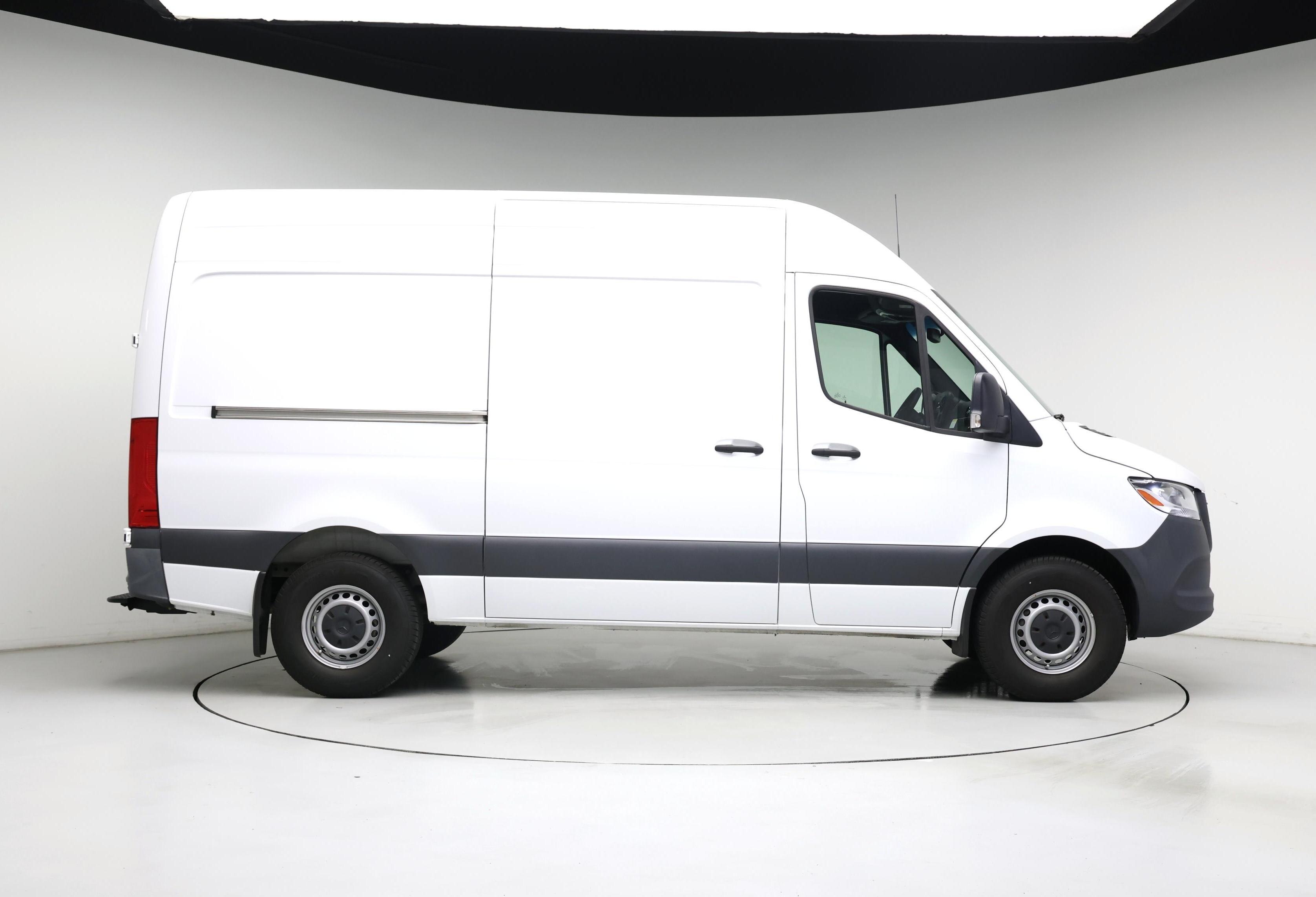 Thumbnail: 2023 Mercedes-Benz Sprinter - 7