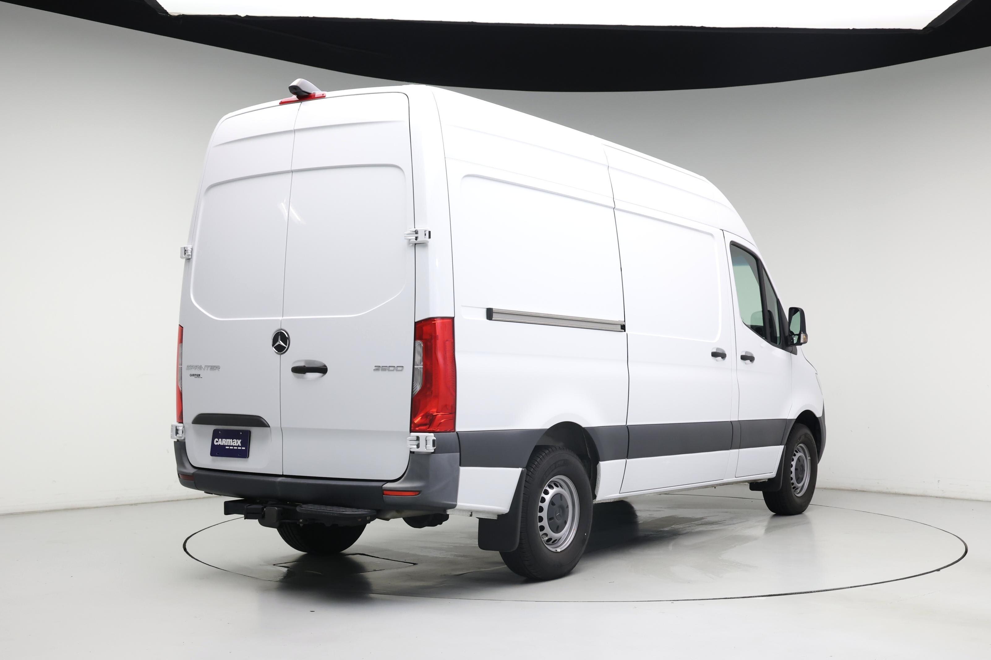 Thumbnail: 2023 Mercedes-Benz Sprinter - 8