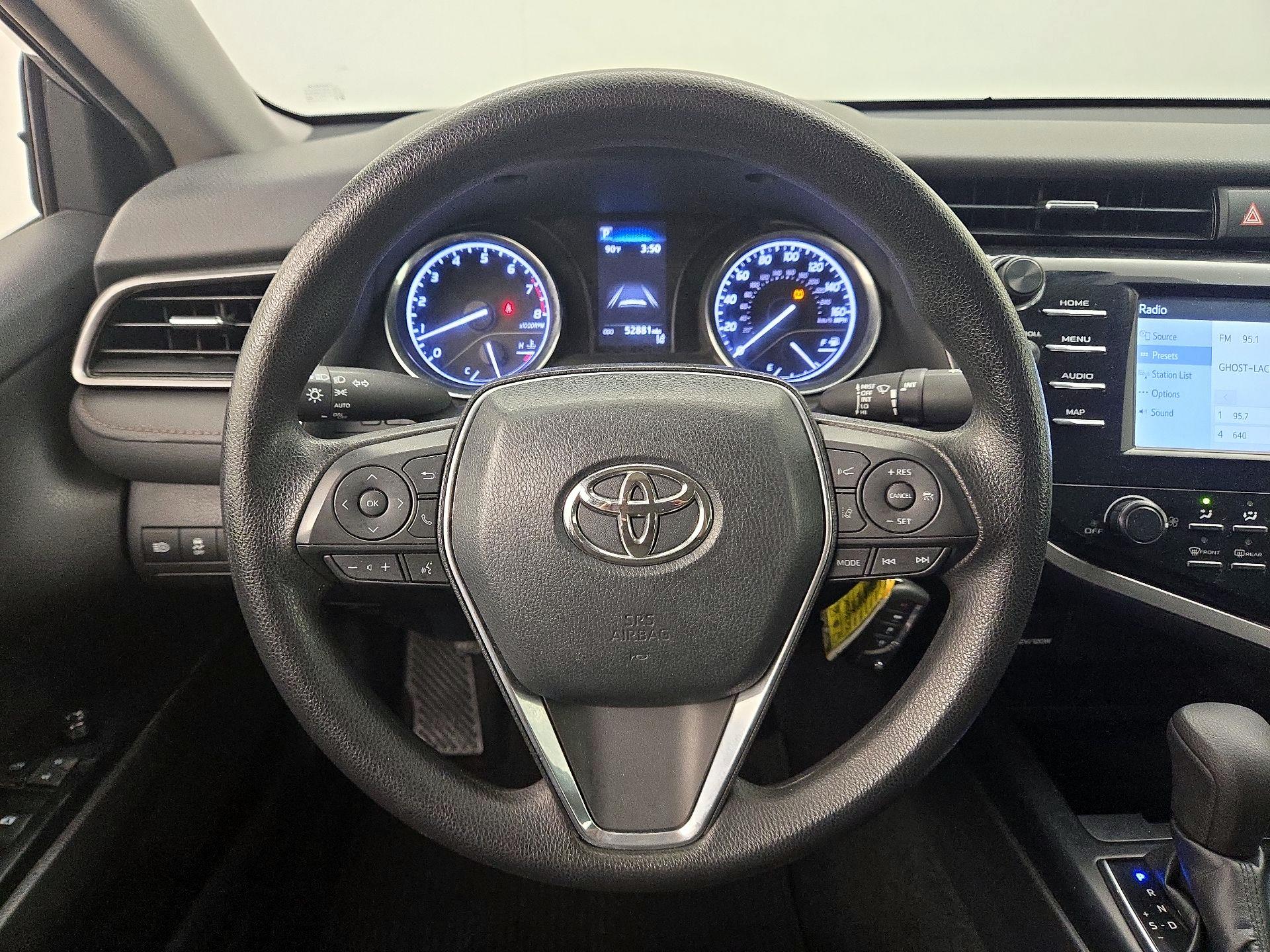 Thumbnail: 2019 Toyota Camry - 10