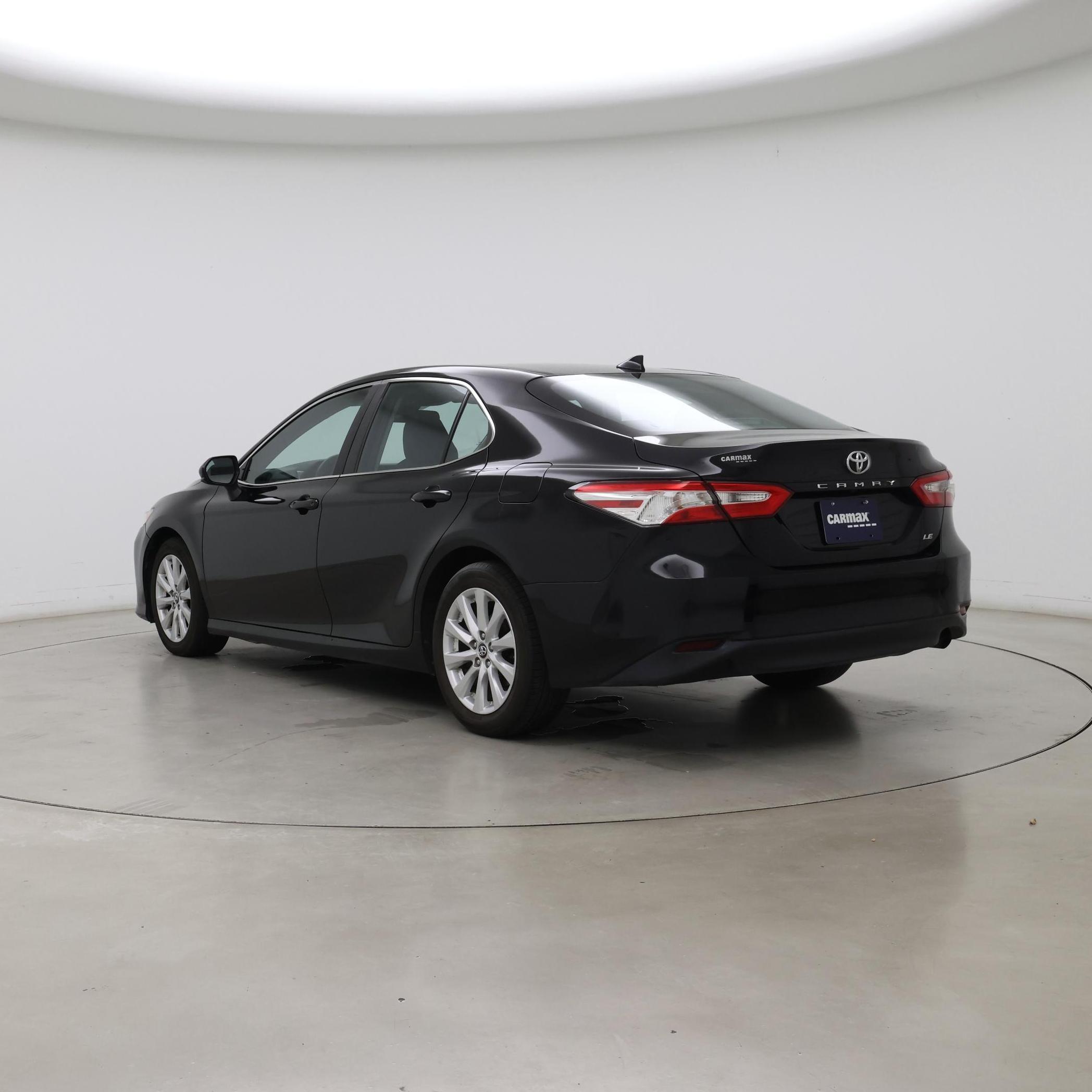 Thumbnail: 2019 Toyota Camry - 2