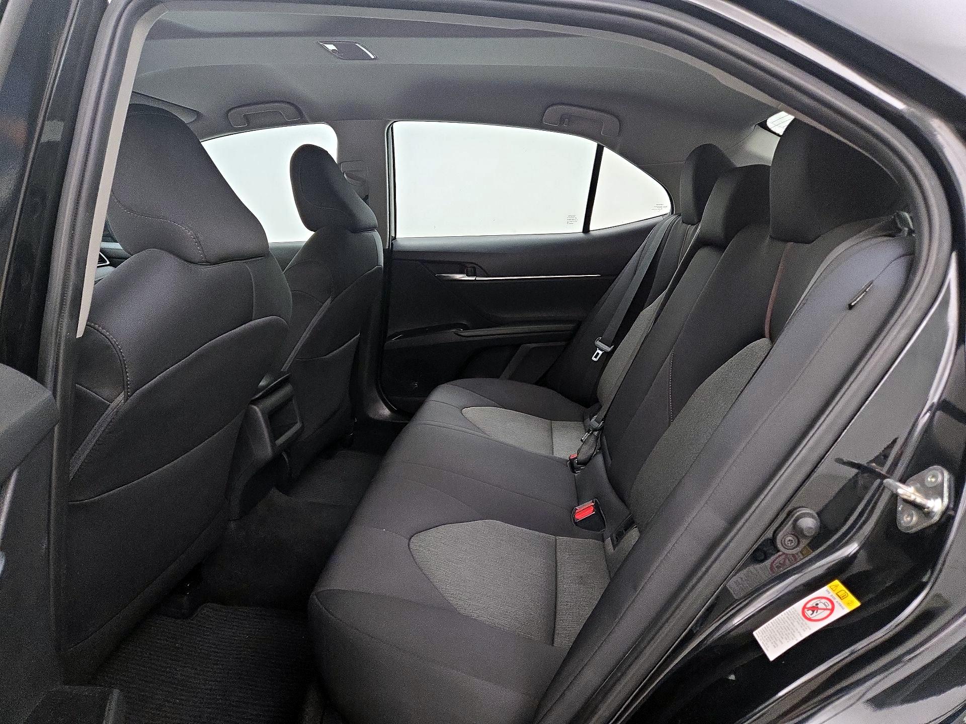 Thumbnail: 2019 Toyota Camry - 19