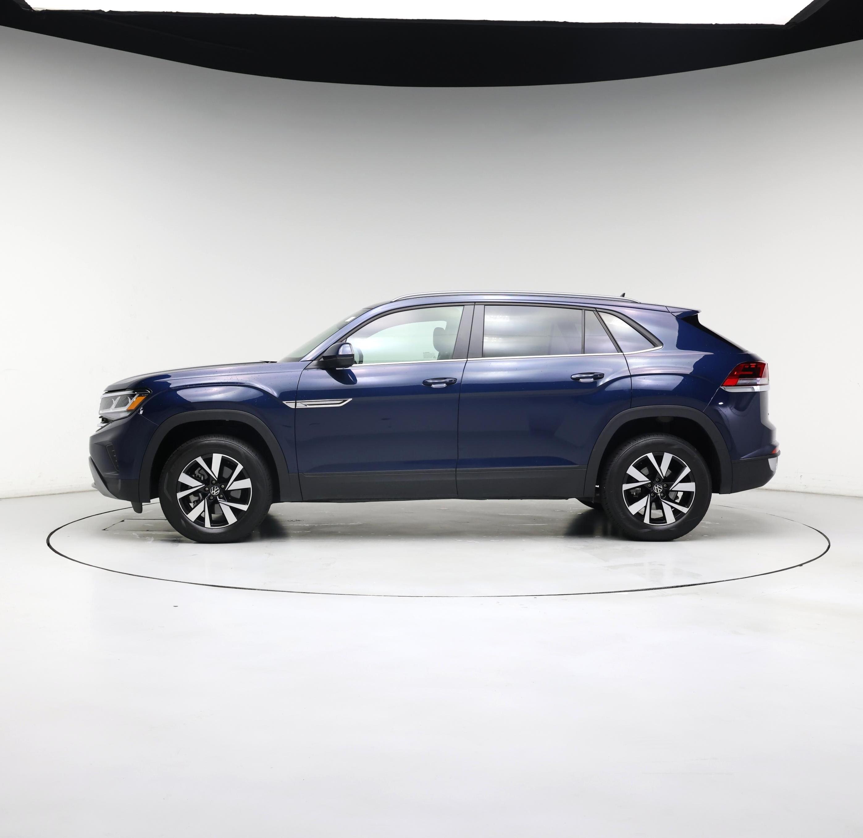 Thumbnail: 2023 Volkswagen Atlas - 3