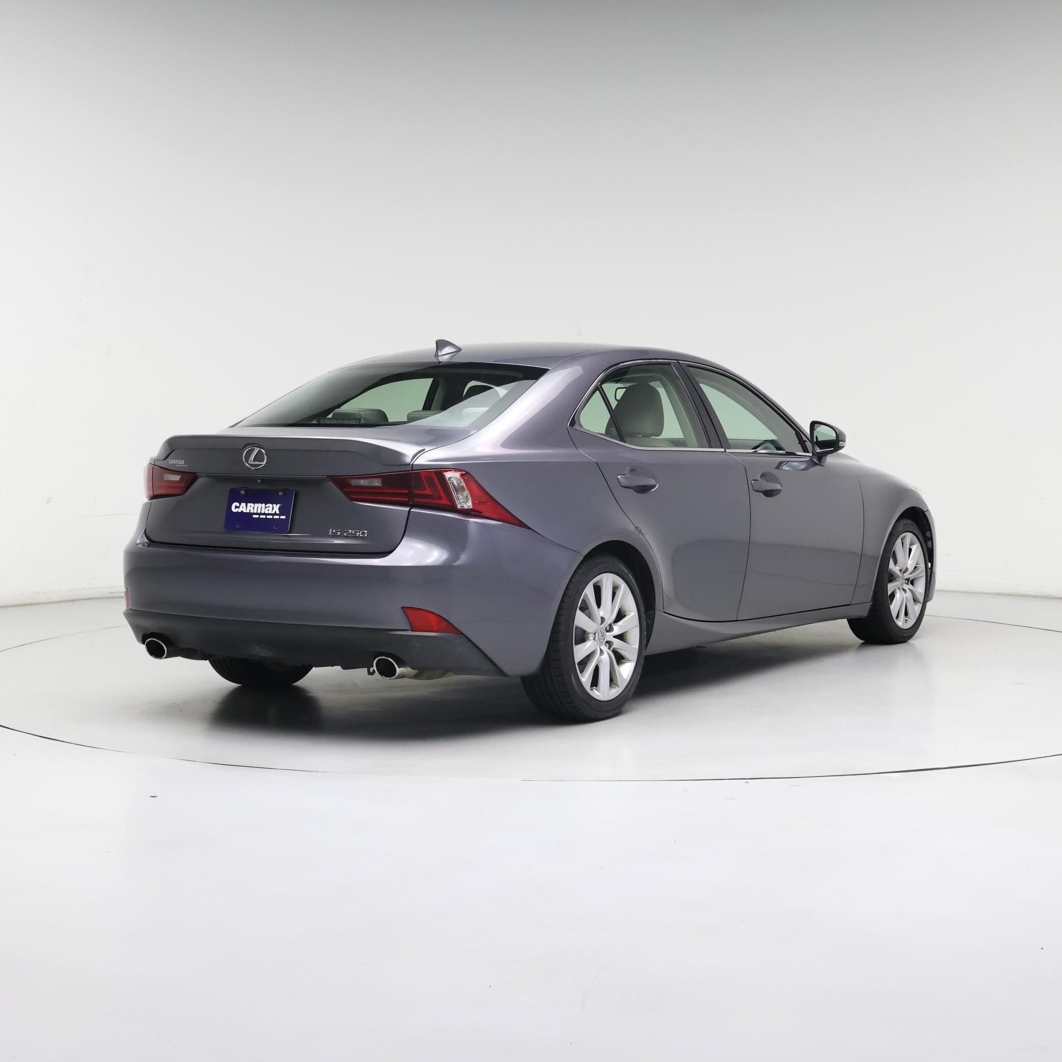 Thumbnail: 2015 Lexus IS - 8