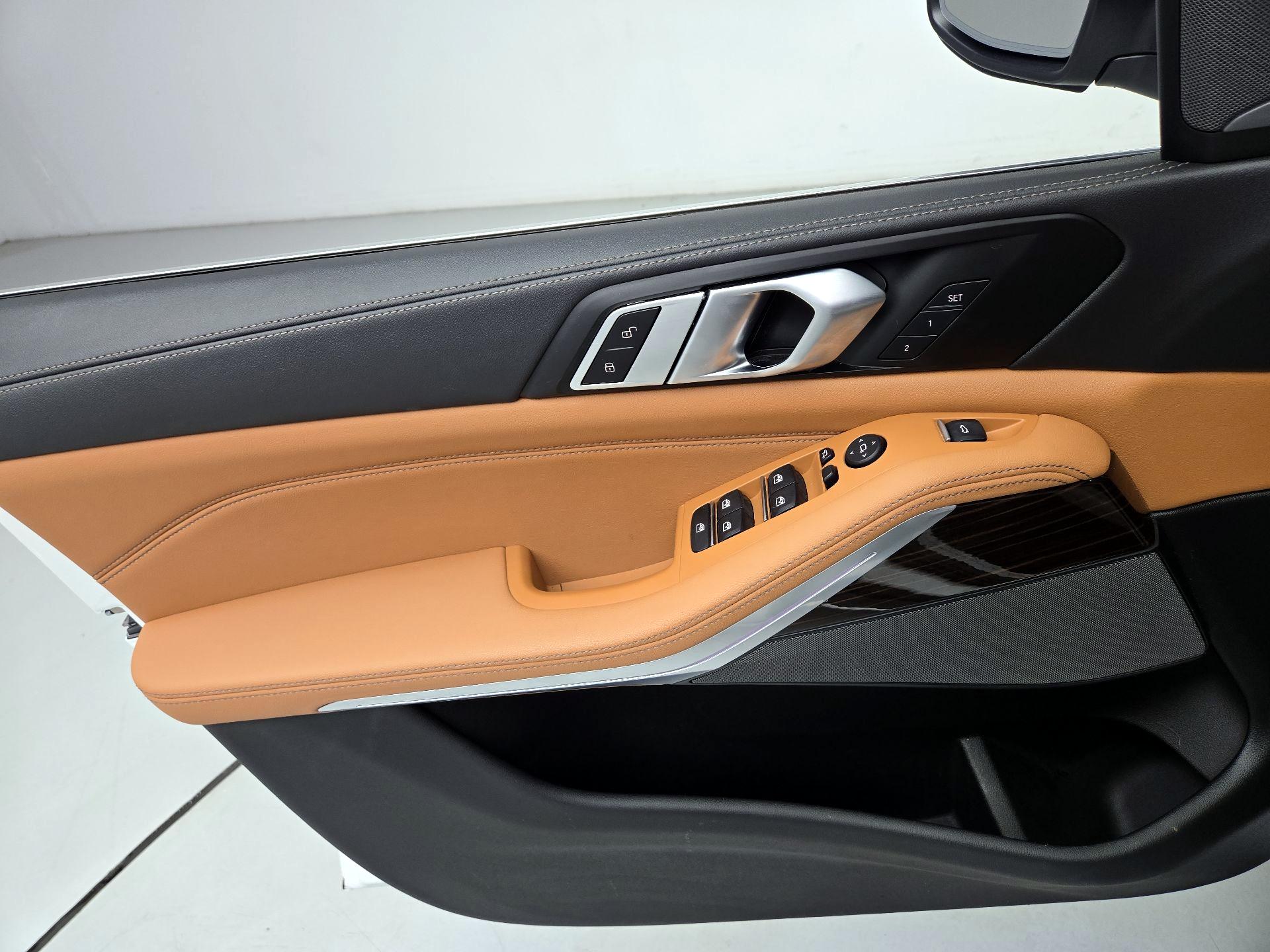 Thumbnail: 2024 BMW X5 - 12