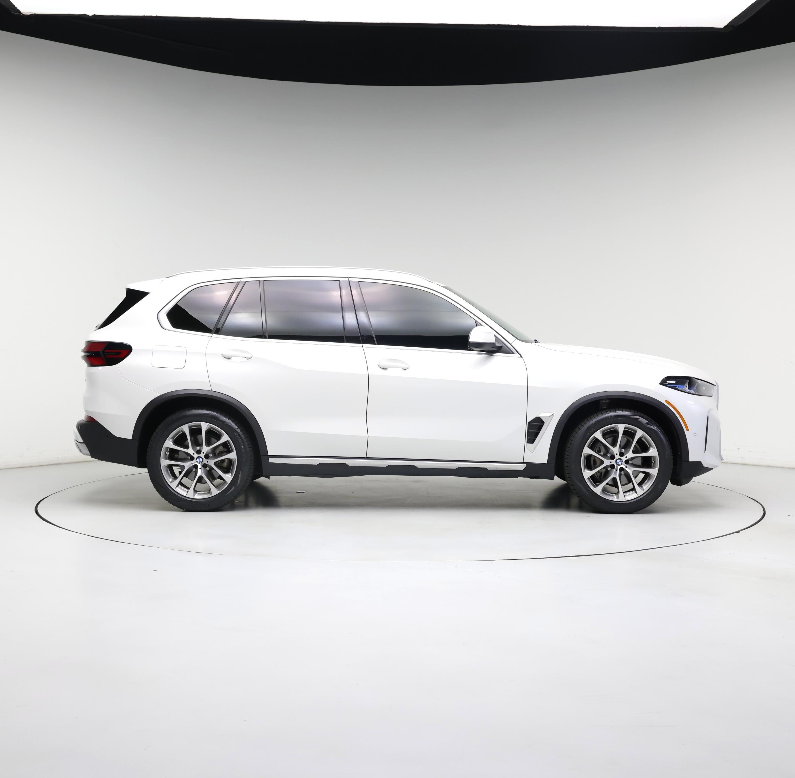 Thumbnail: 2024 BMW X5 - 7