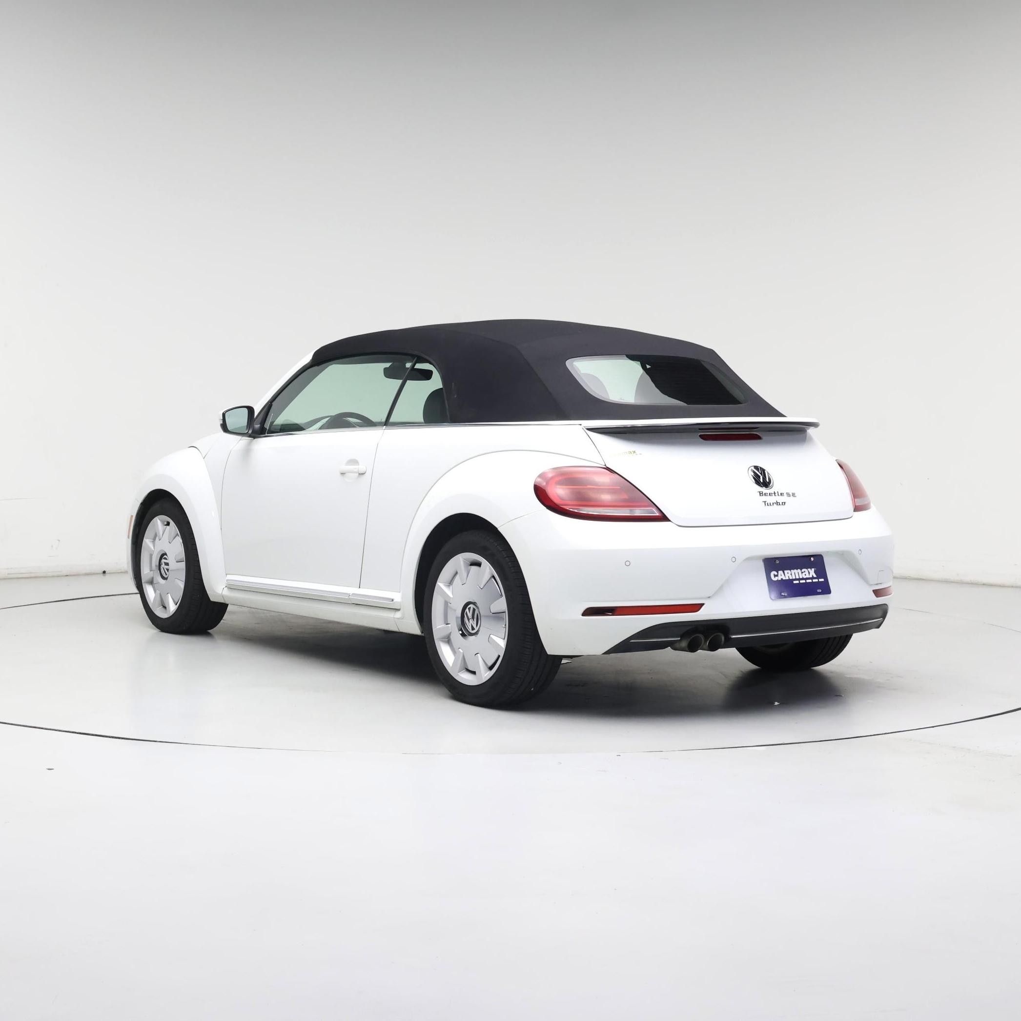 Thumbnail: 2019 Volkswagen Beetle - 2