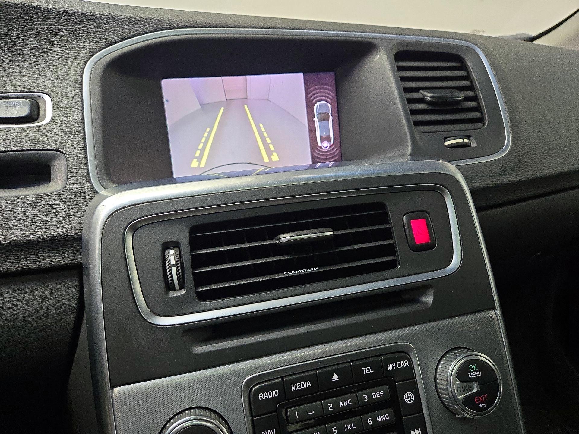 Thumbnail: 2017 Volvo S60 - 15