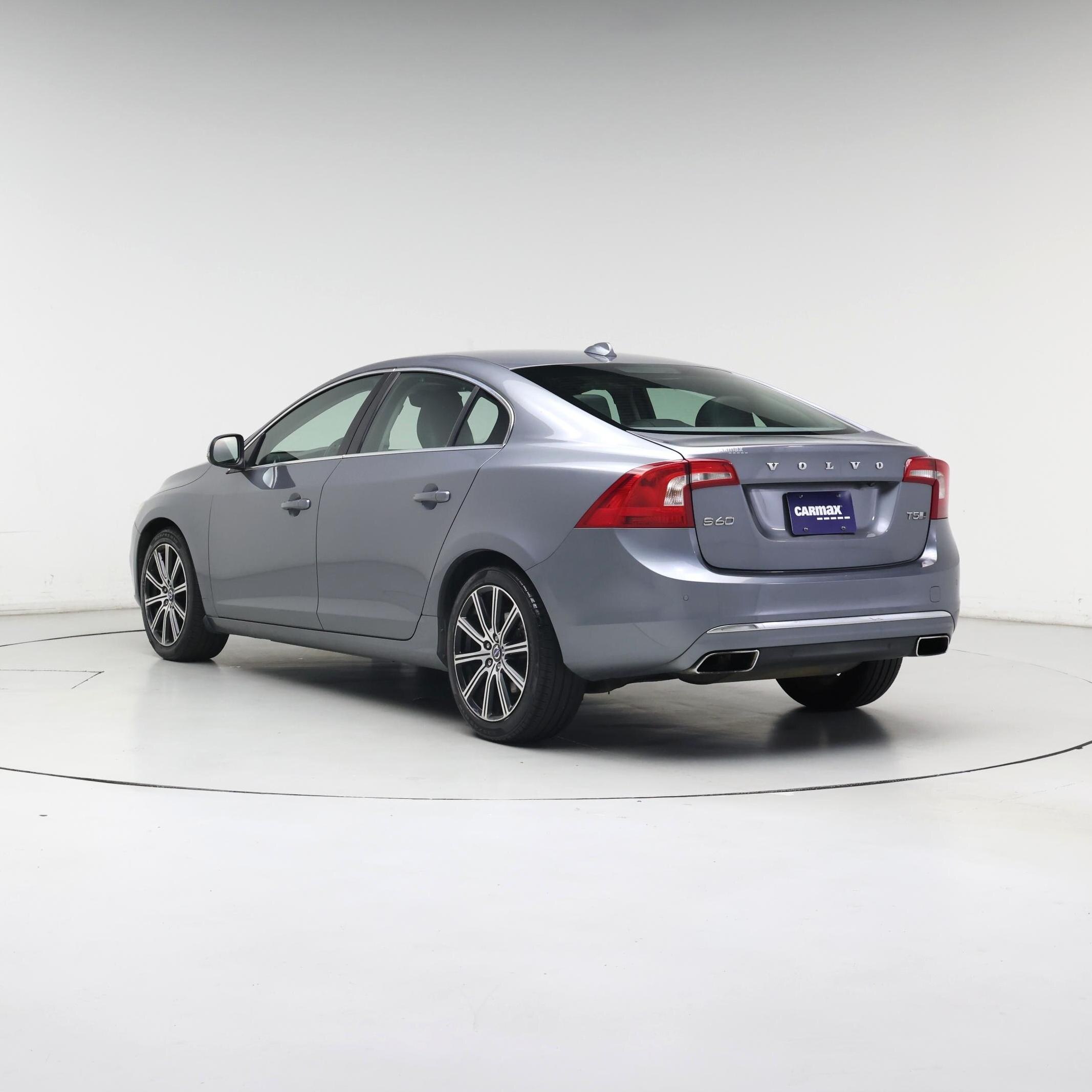 Thumbnail: 2017 Volvo S60 - 2