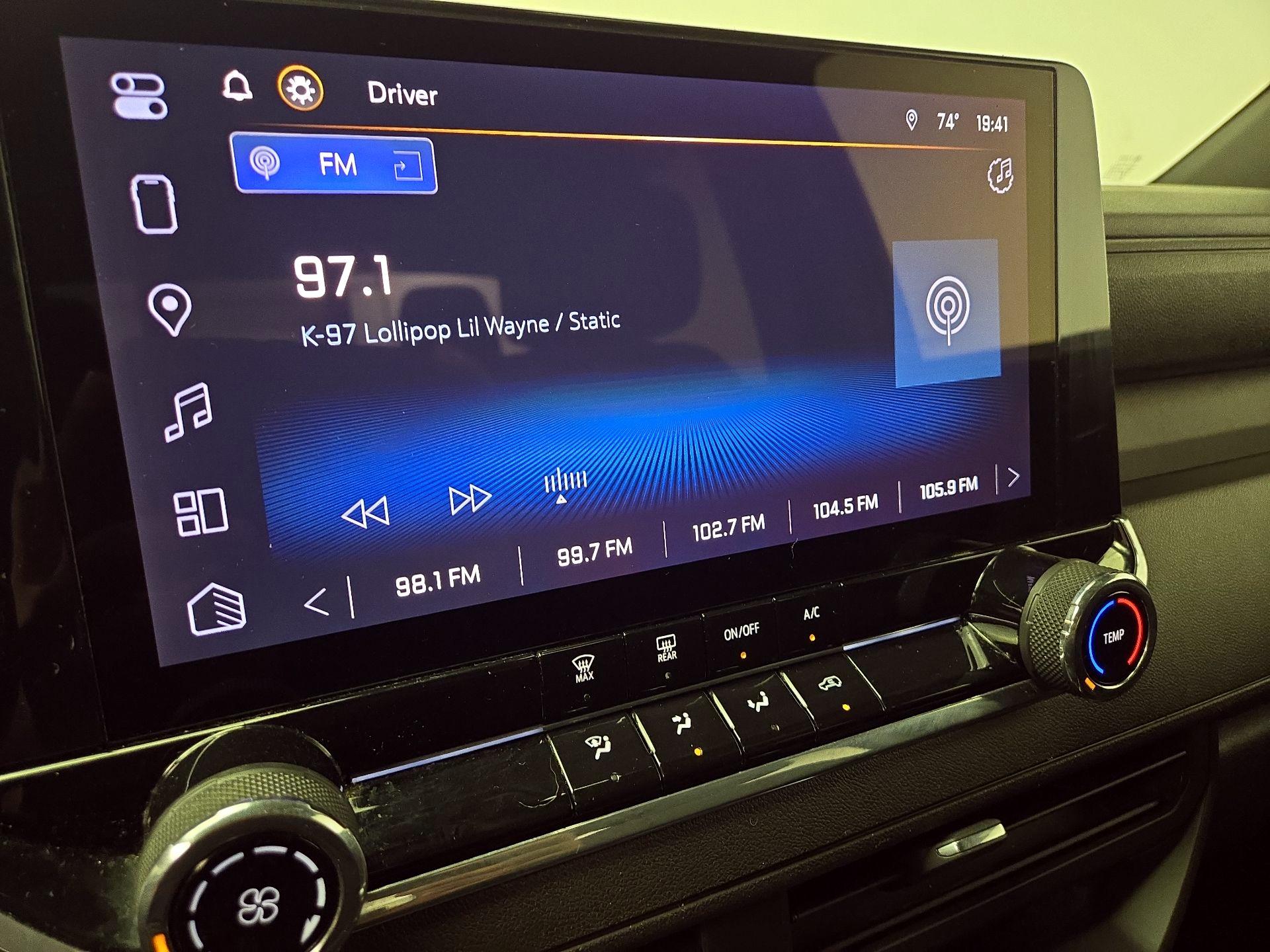 Thumbnail: 2024 Chevrolet Colorado - 16