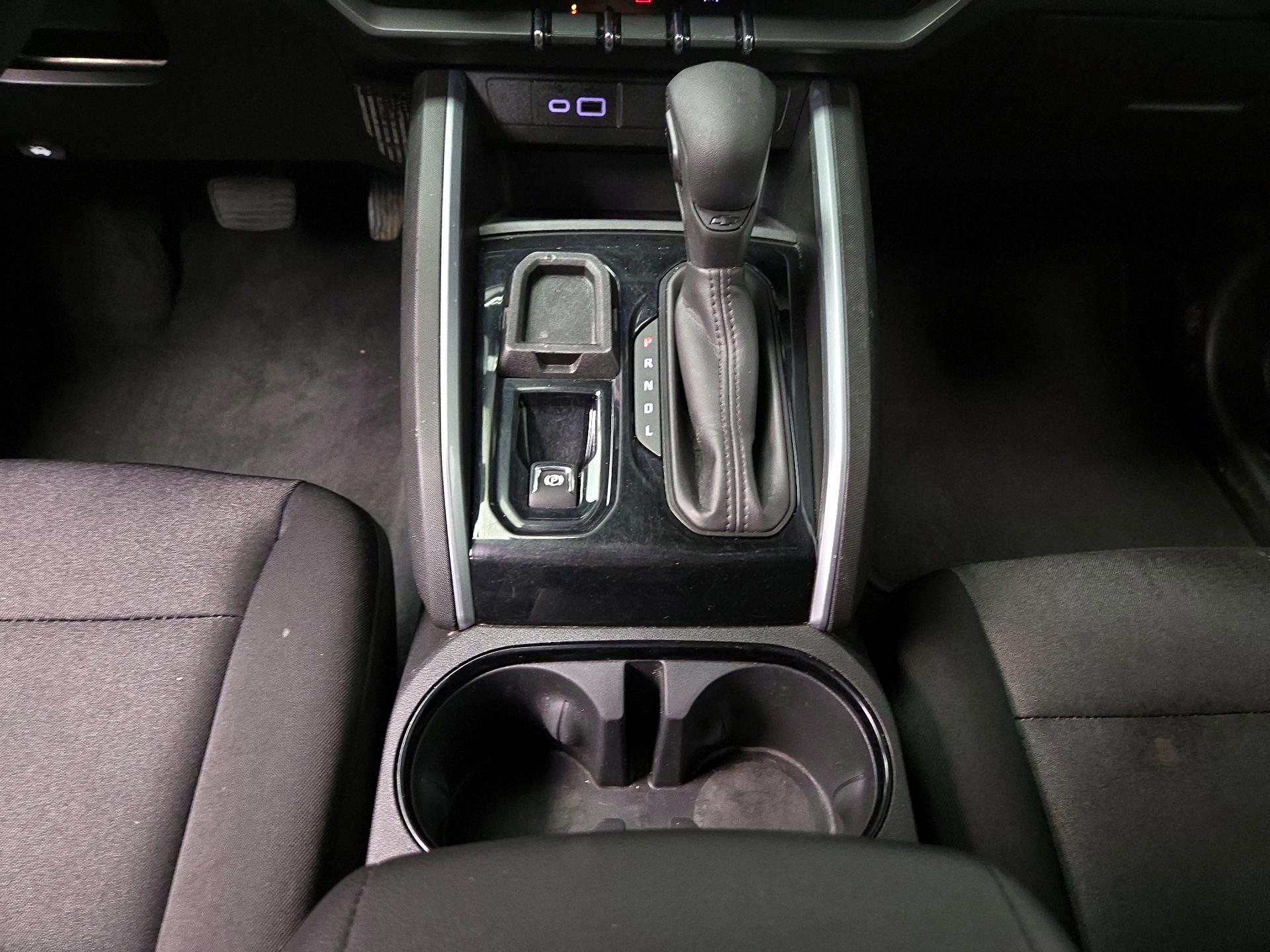 Thumbnail: 2024 Chevrolet Colorado - 18