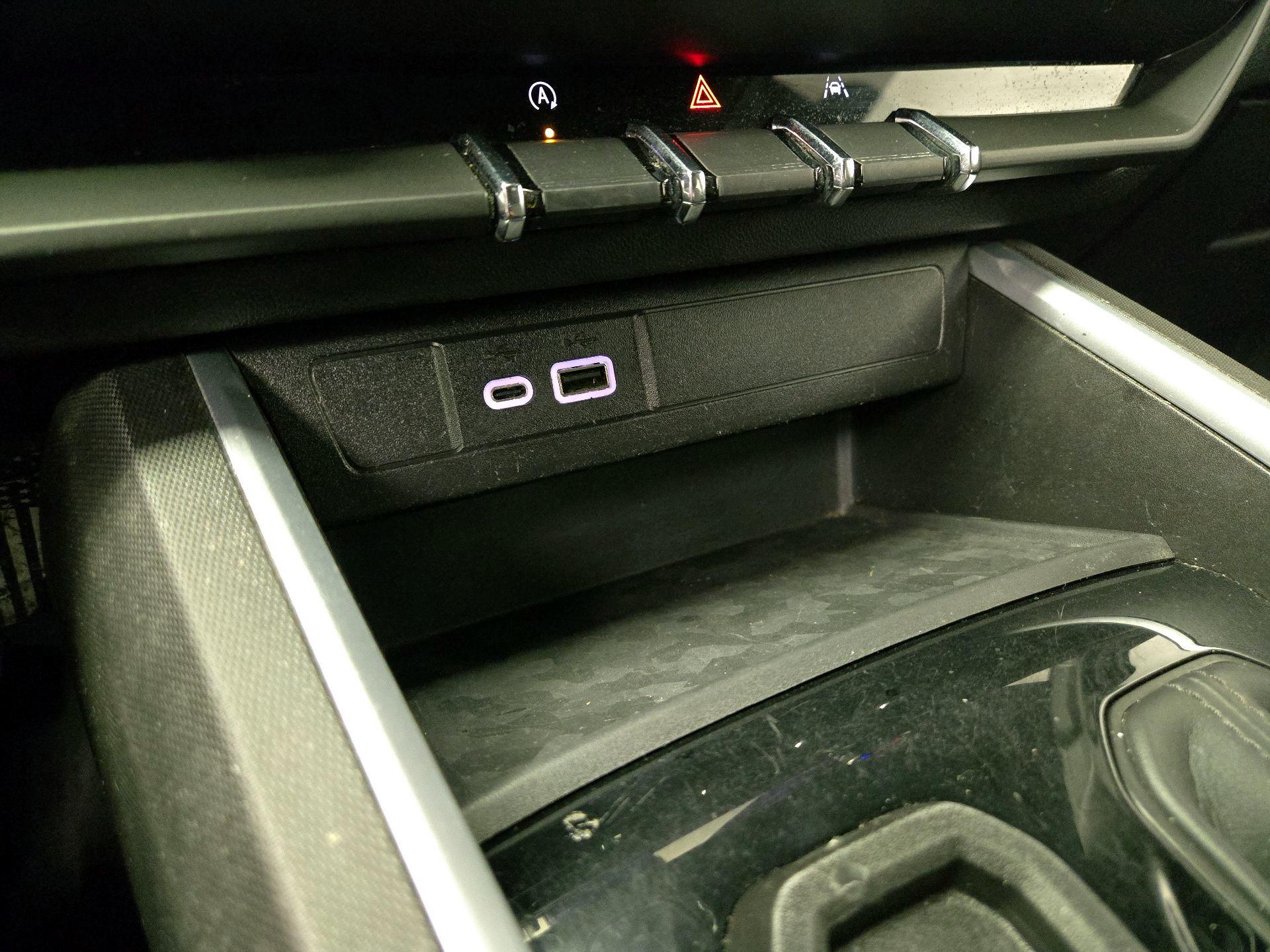 Thumbnail: 2024 Chevrolet Colorado - 19