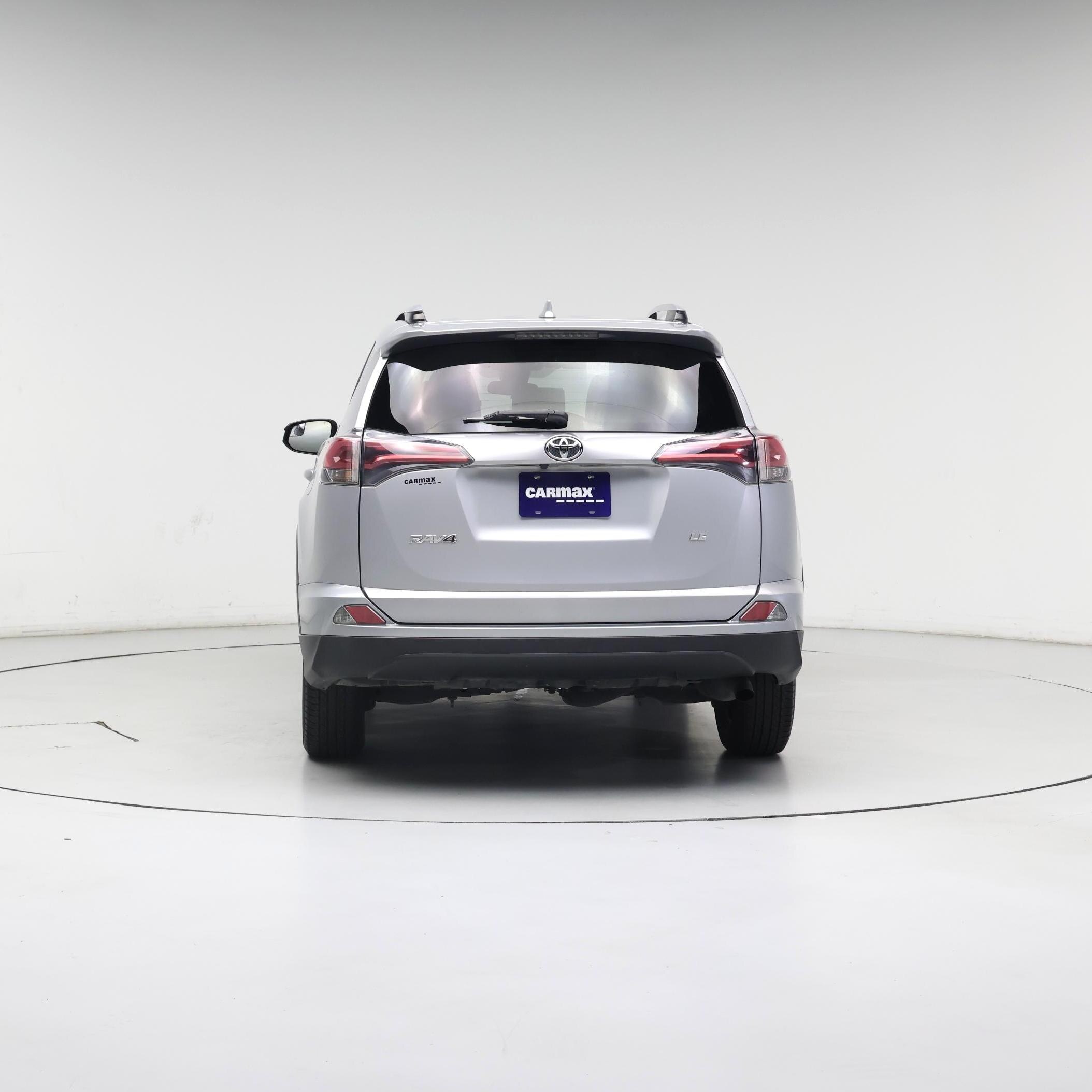 Thumbnail: 2018 Toyota RAV4 - 6