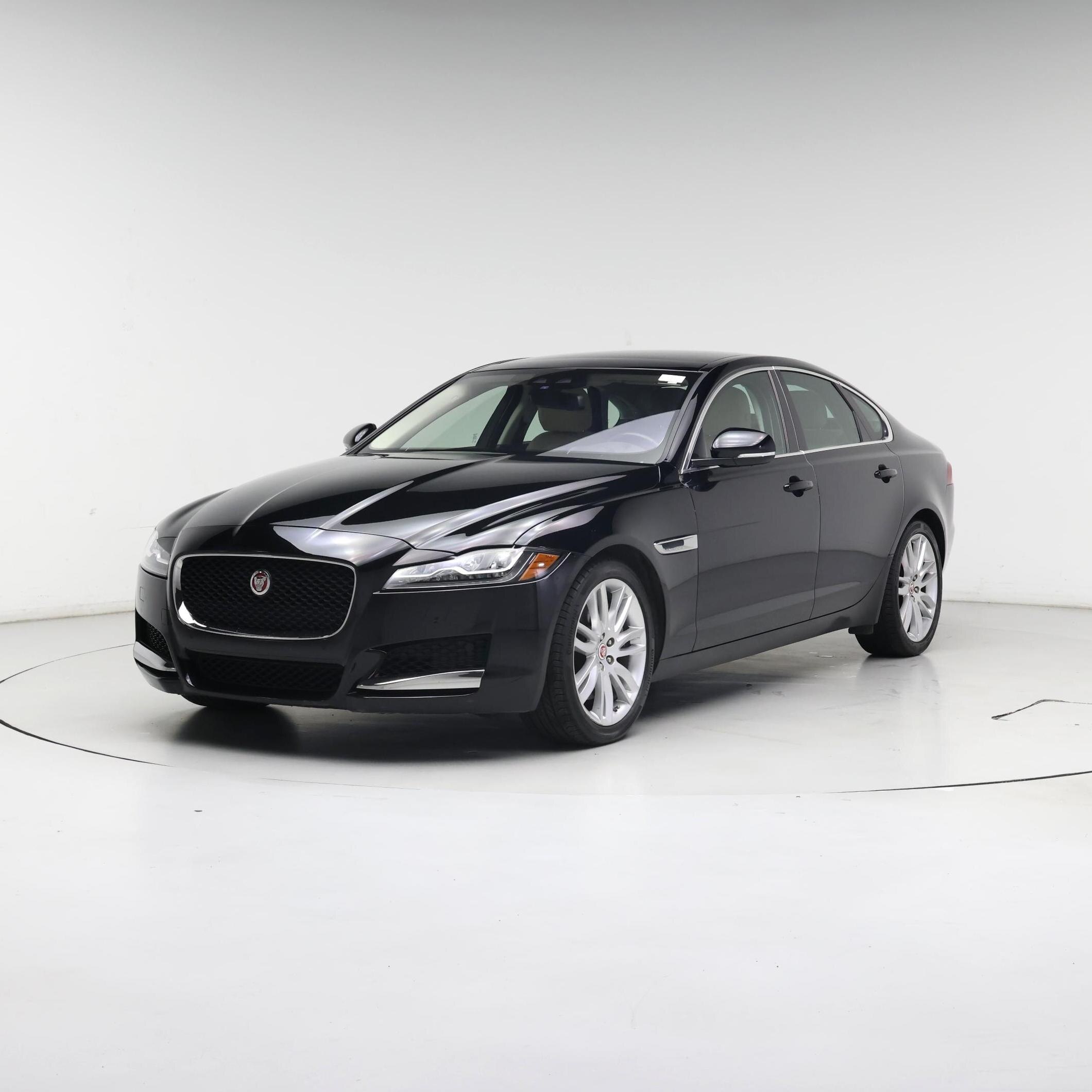 Thumbnail: 2017 Jaguar XF - 4