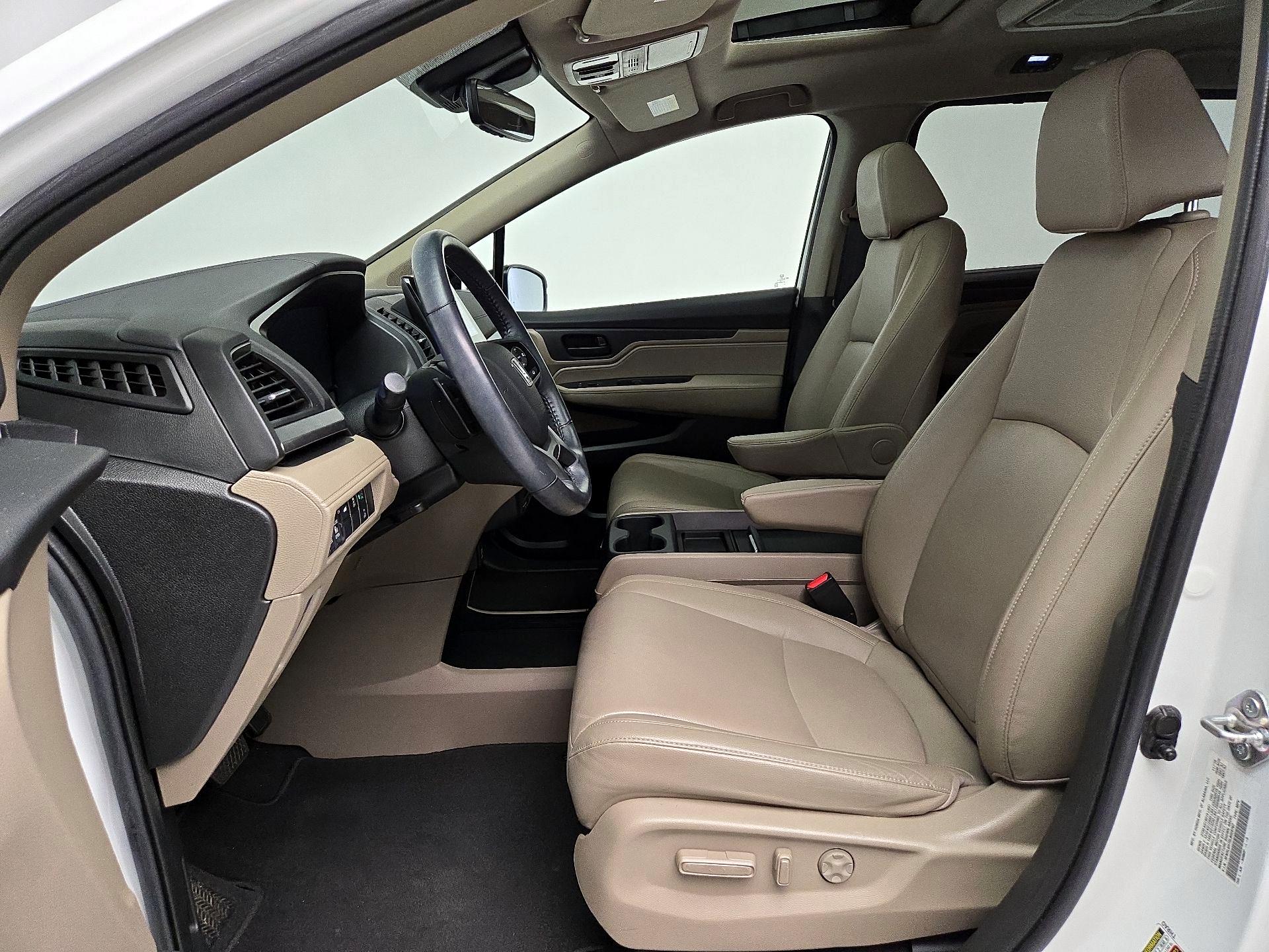 Thumbnail: 2020 Honda Odyssey - 11