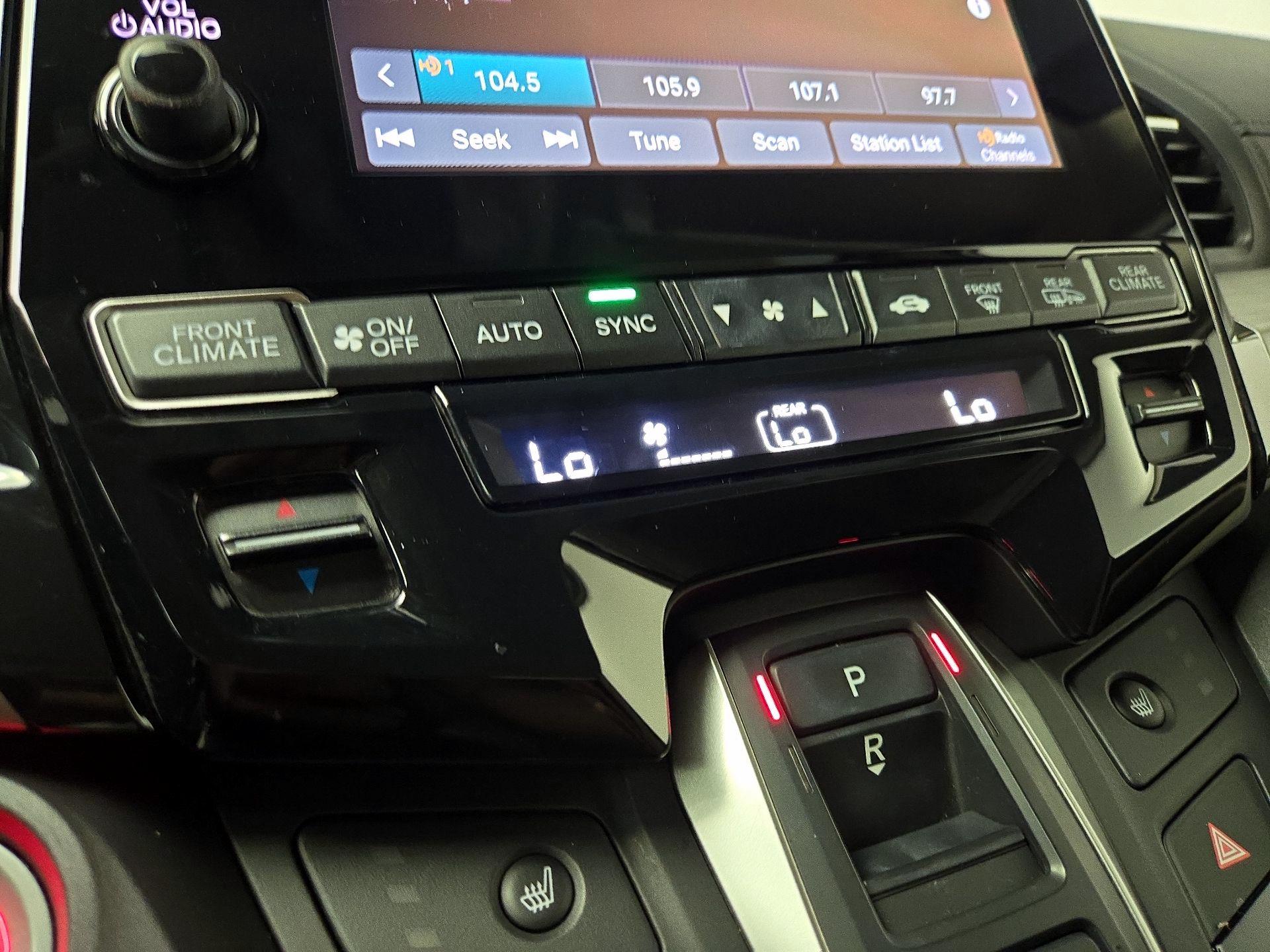 Thumbnail: 2020 Honda Odyssey - 17