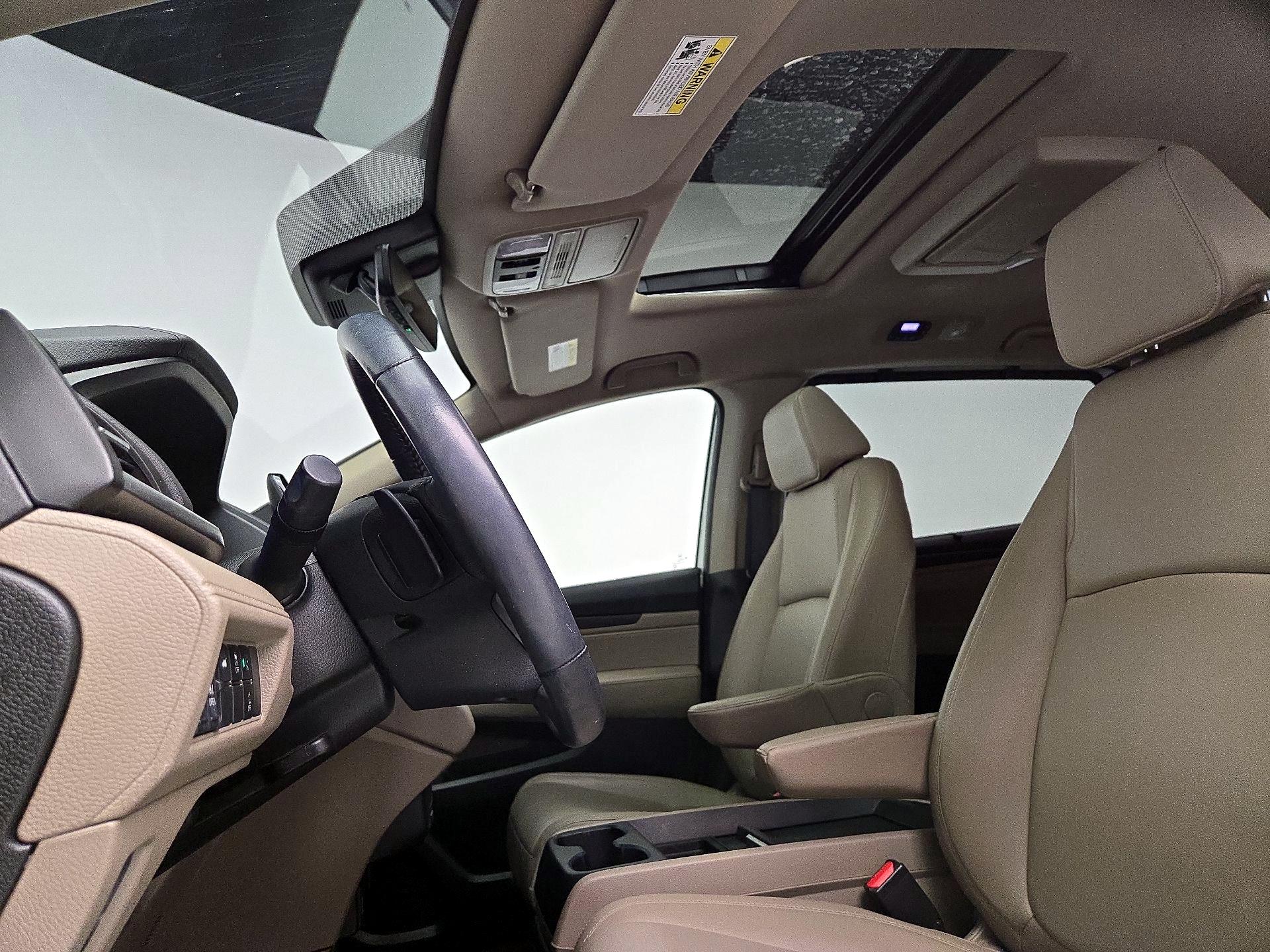 Thumbnail: 2020 Honda Odyssey - 20