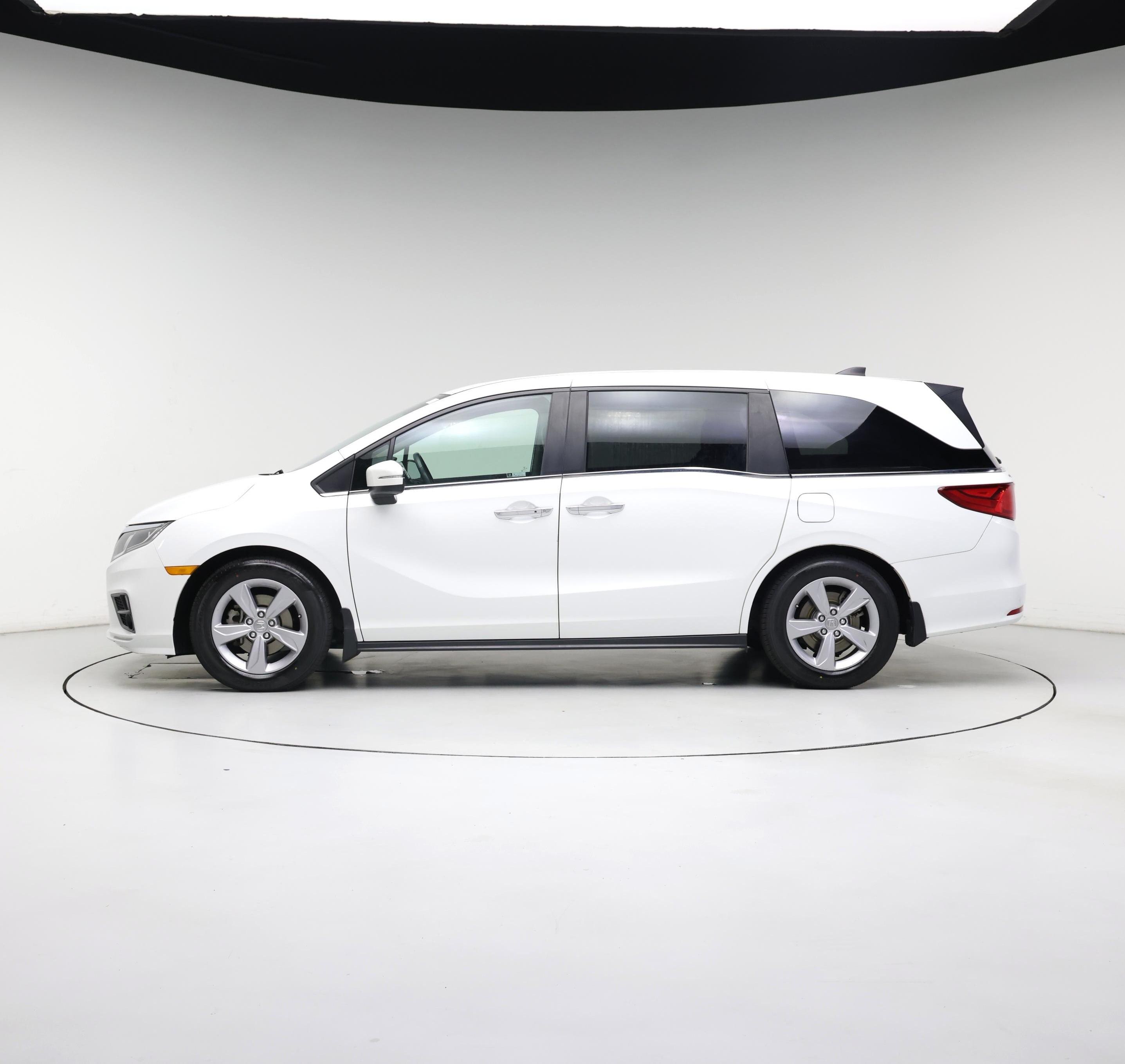 Thumbnail: 2020 Honda Odyssey - 3