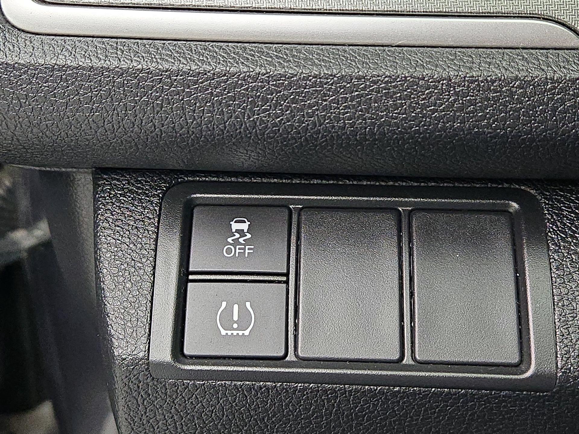 Thumbnail: 2016 Honda Civic - 13